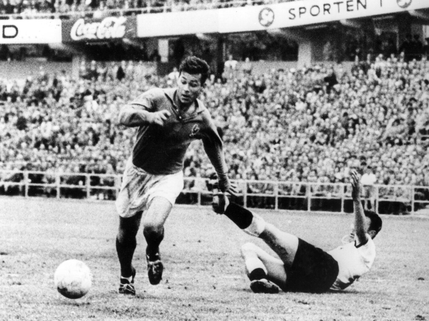 Les Notes Des 13 Buts De Just Fontaine Au Mondial 1958 France 