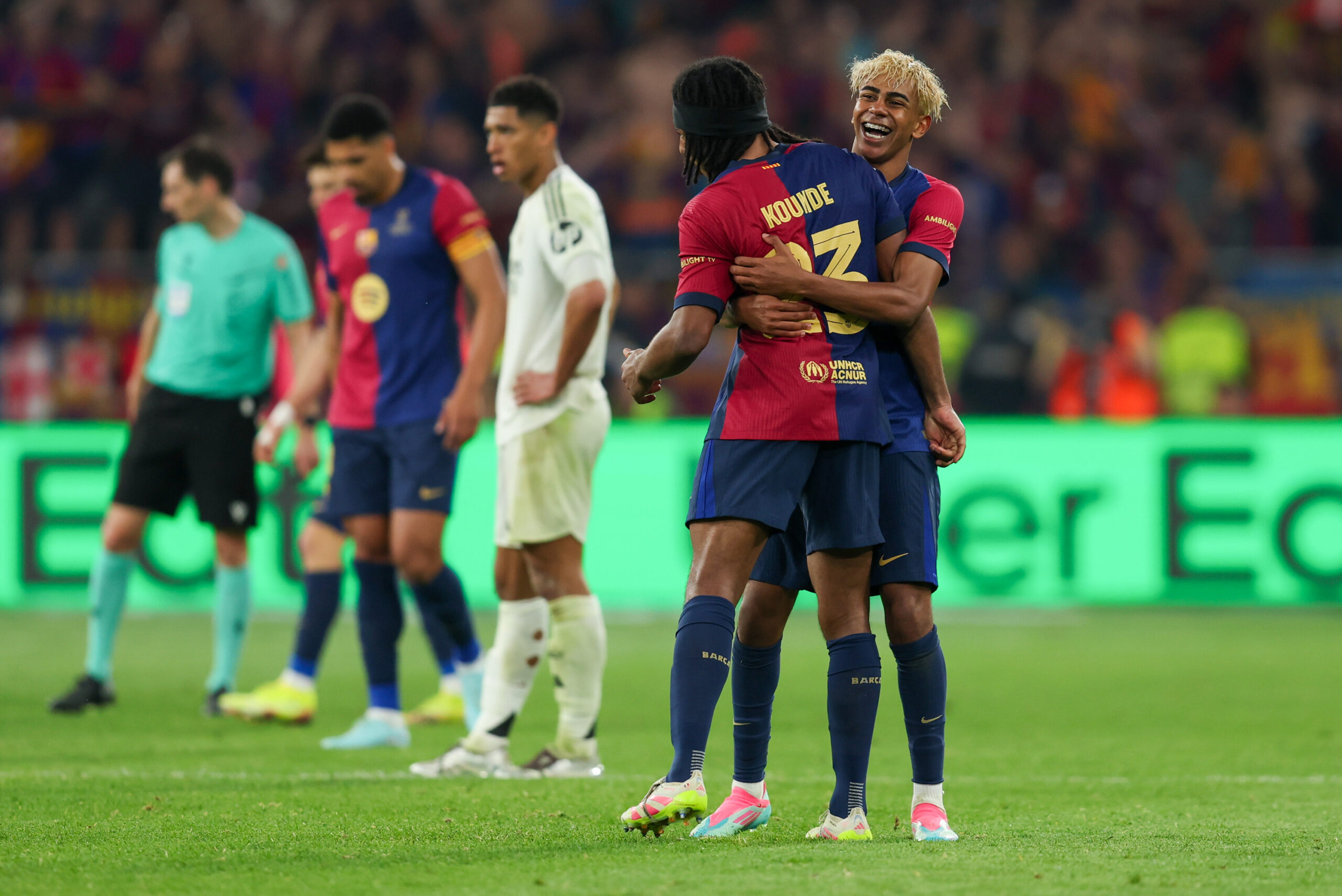 Jules Koundé offre la Copa del Rey au FC Barcelone à l'issue d'un Clásico étouffant face au Real Madrid