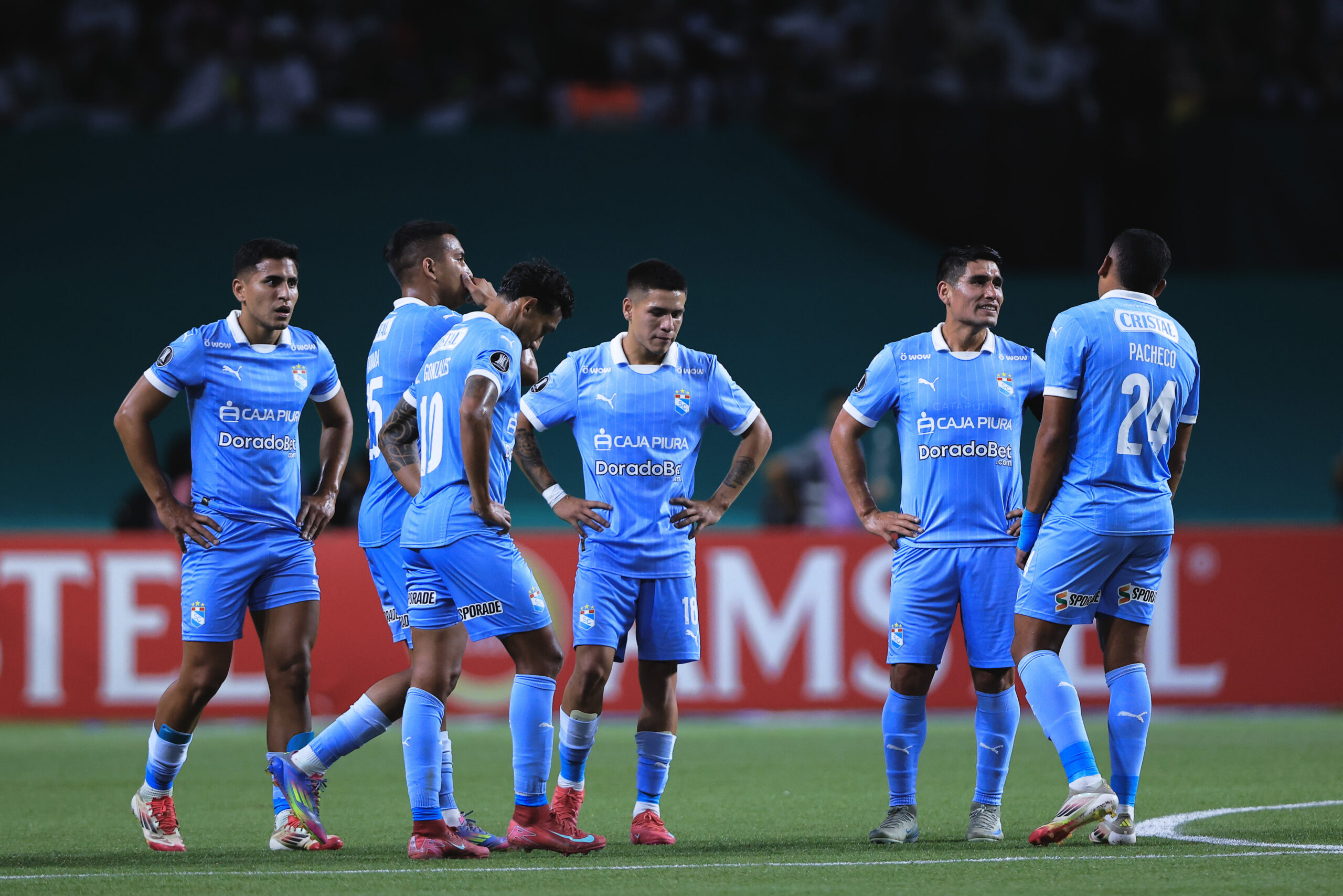 Un séisme interrompt un match au Pérou