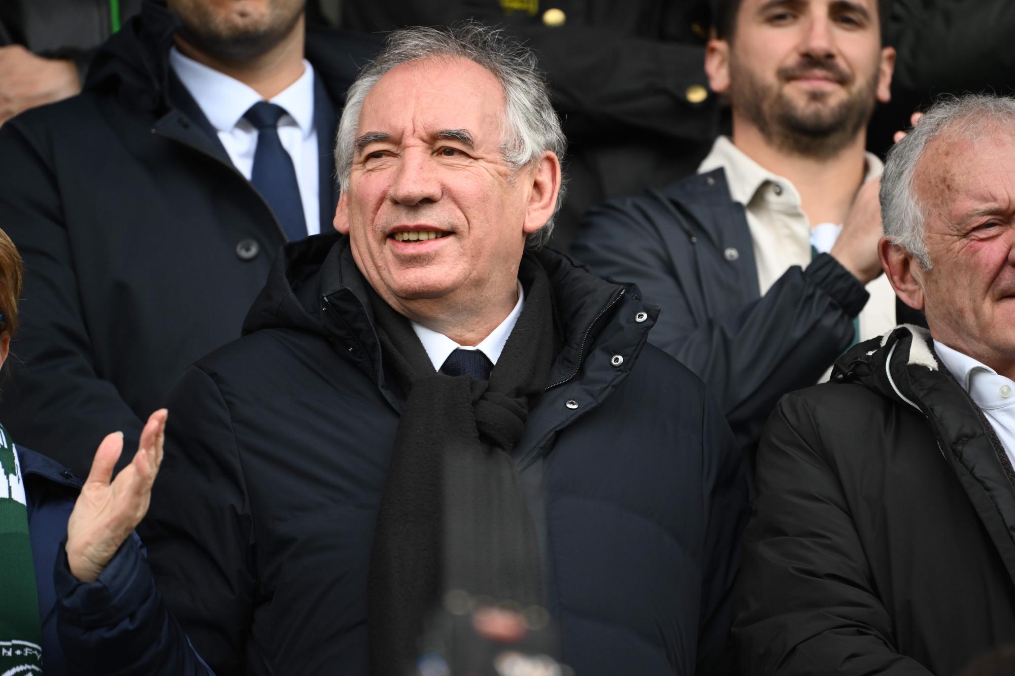 Comment le football français peut-il participer à l'effort budgétaire annoncé par François Bayrou ?