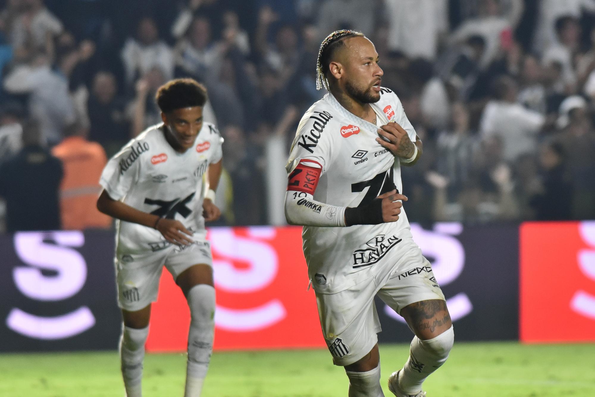 Brésil : Neymar signe un retour tonitruant avec Santos
