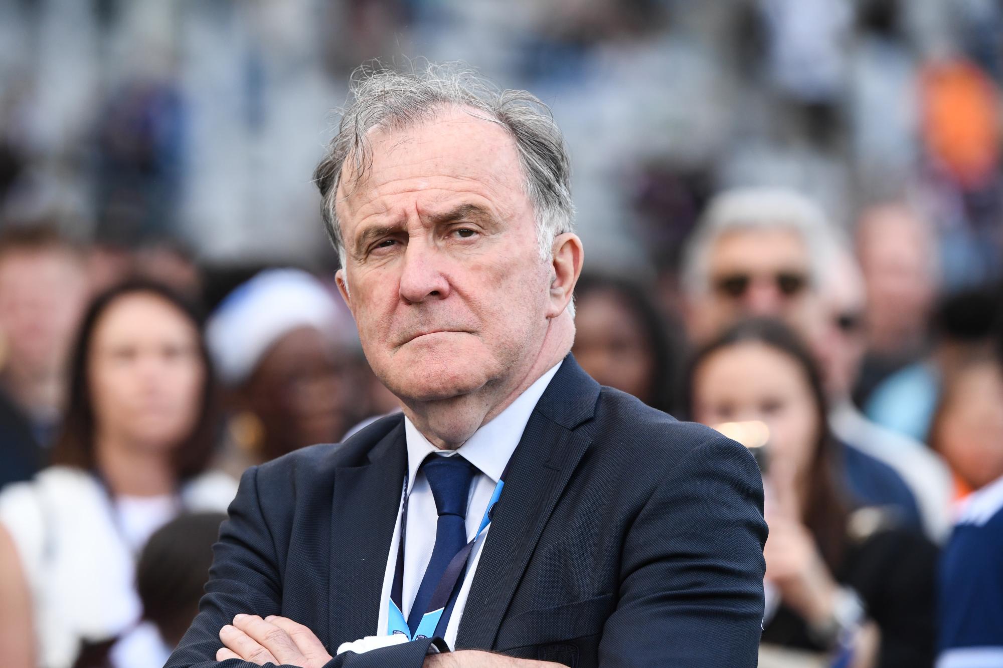 Mercato : Pierre Ferracci, président du Paris FC, pas tendre avec les journalistes à propos de Matthis Abline