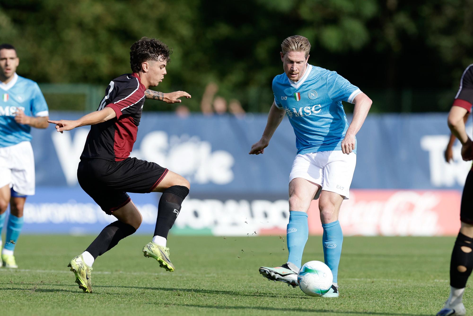 Pour son premier match amical, Naples se fait laminer par une D3