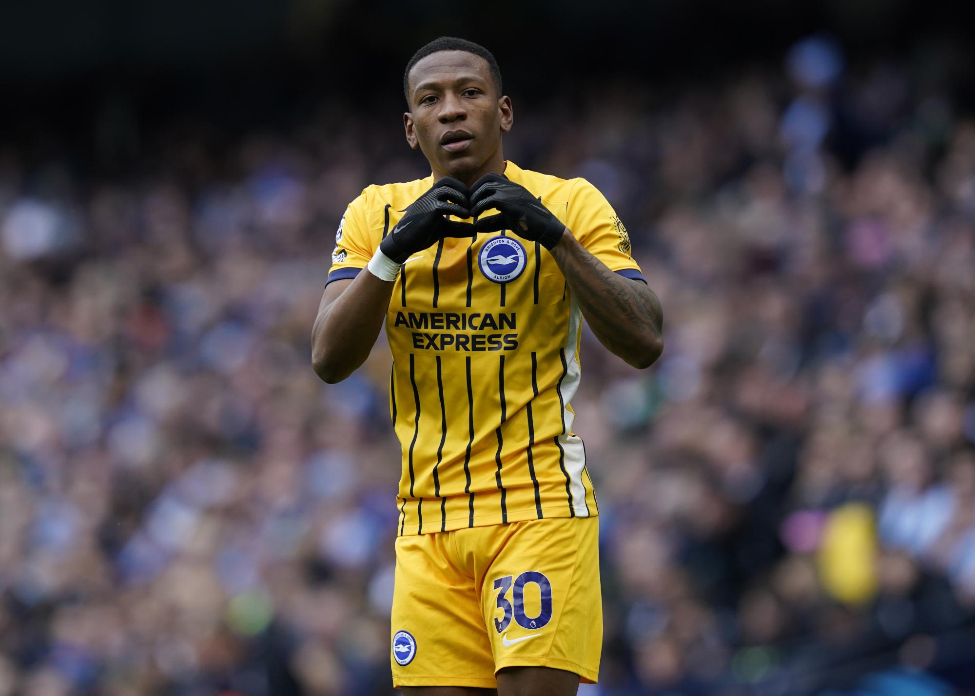 Mercato : Pervis Estupiñan succède à Theo Hernandez au poste de latéral gauche à l'AC Milan