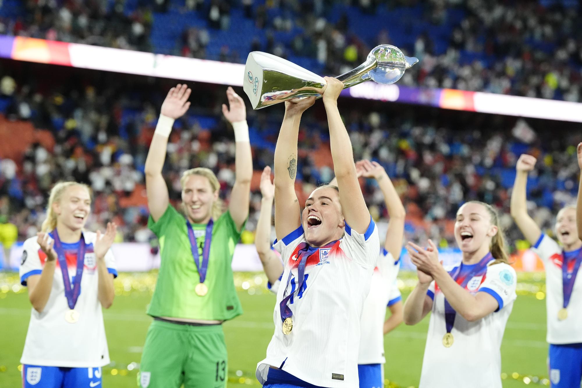 Euro féminin 2025 : La victoire au mental de l'équipe d'Angleterre, et le «/proper England/»