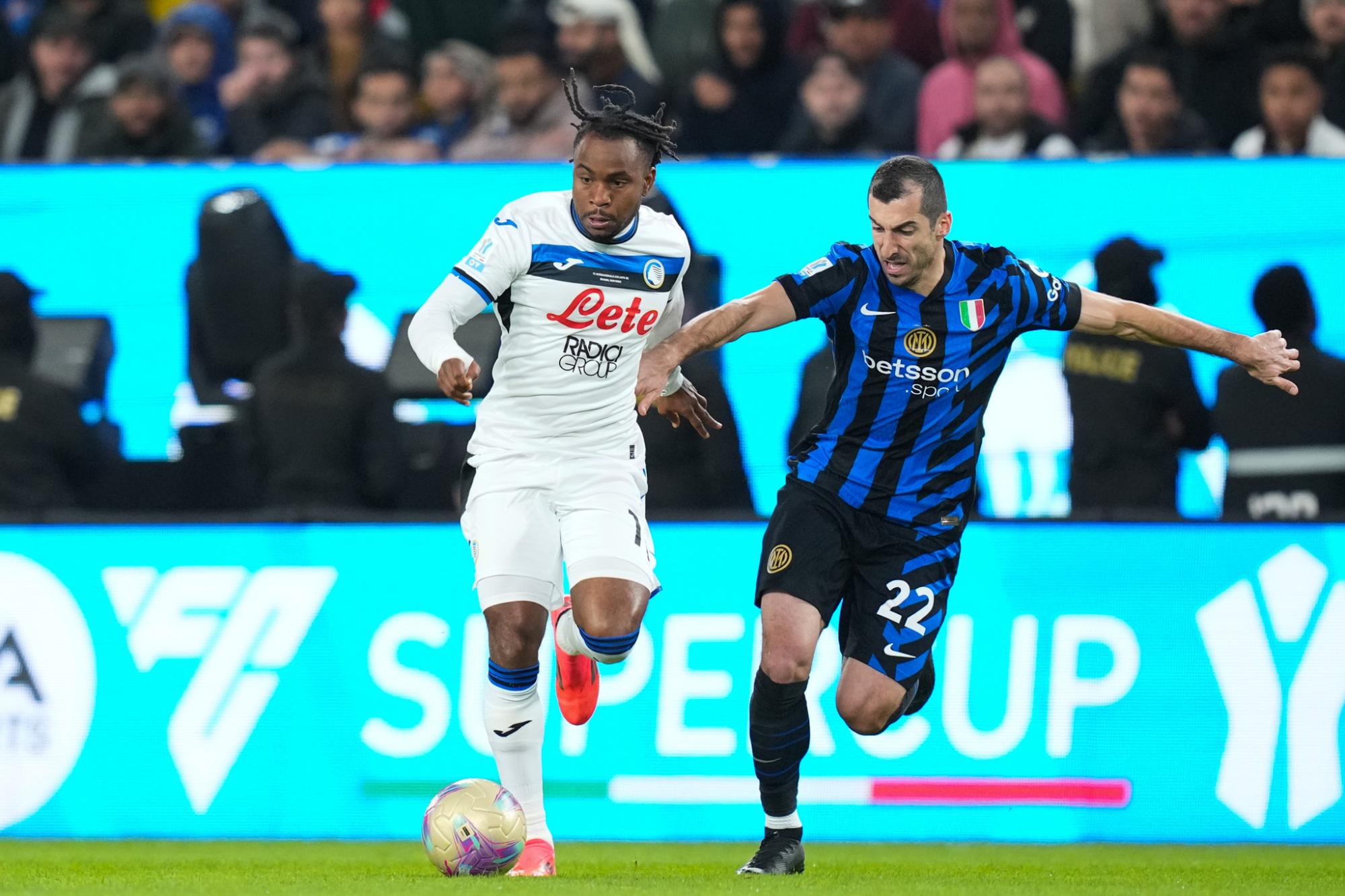 L'Inter met la pression sur l'Atalanta pour Ademola Lookman