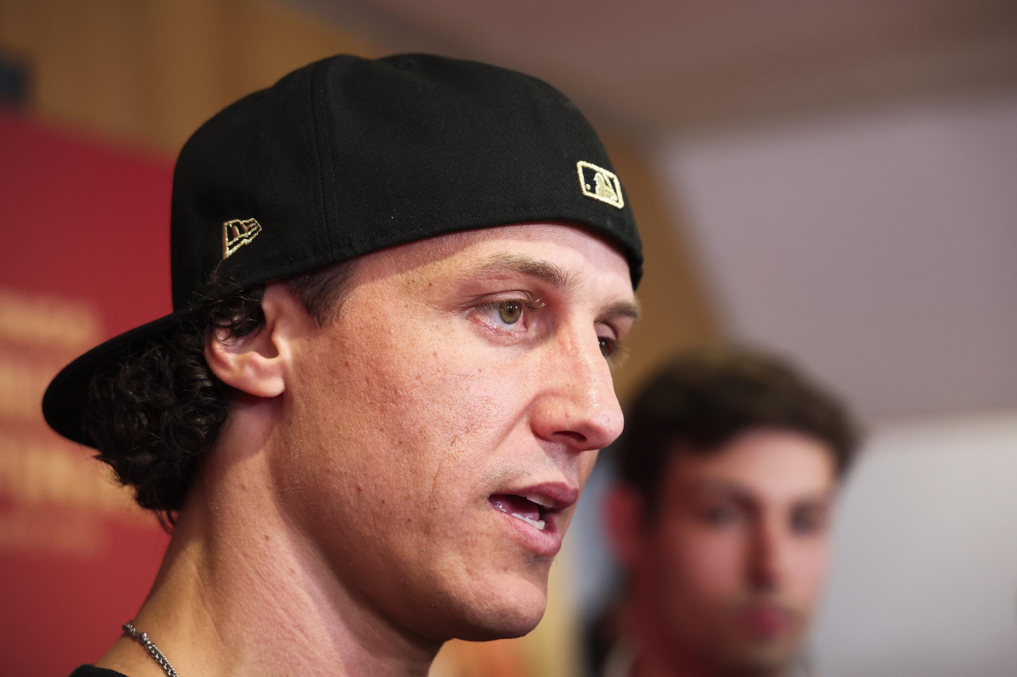 Mercato : Défenseur brésilien, David Luiz est de retour en Europe et signe en Chypre avec Pafos