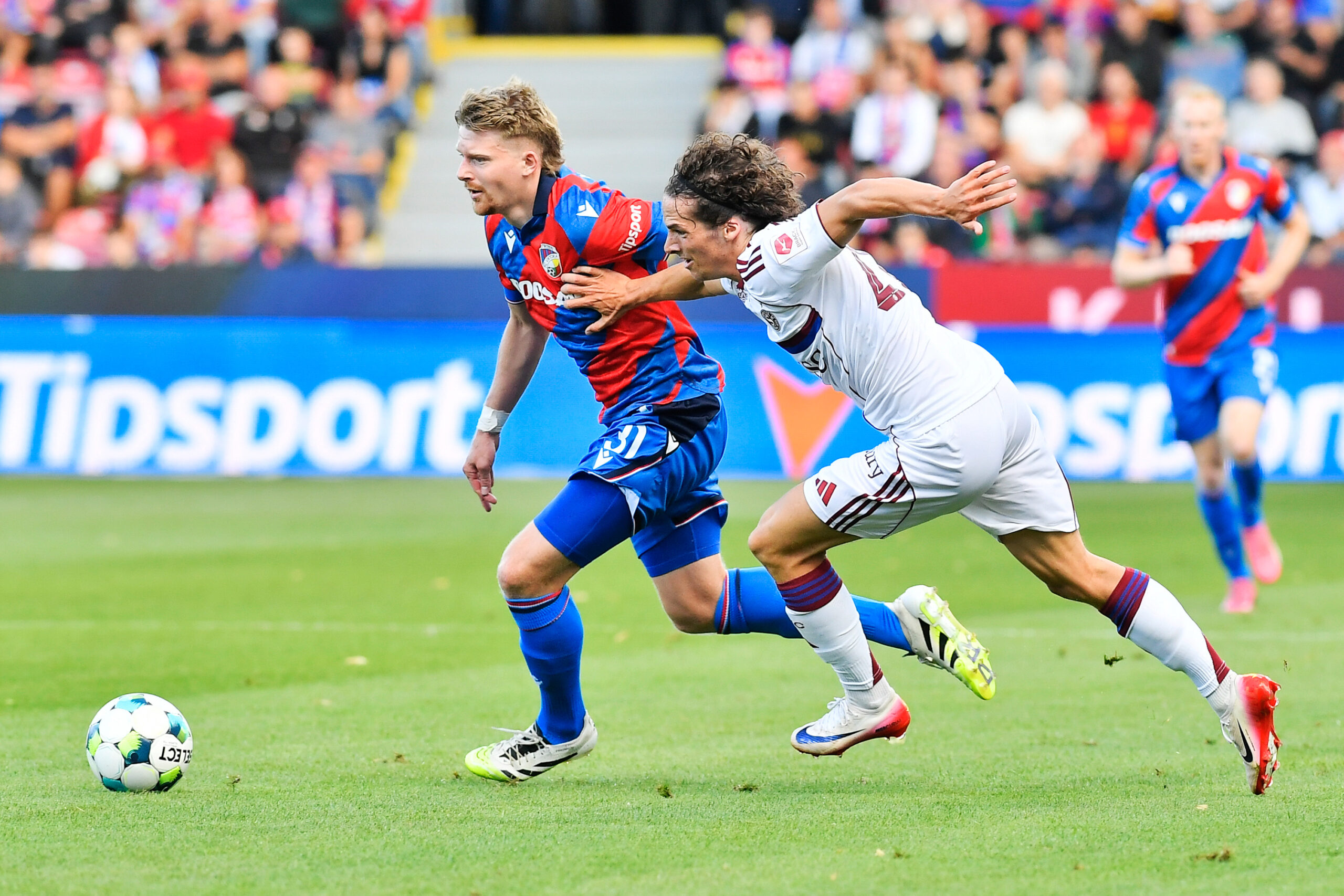 Mercato : L'international tchèque Pavel `ulc (Viktoria PlzeH) nouvelle recrue de l'Olympique lyonnais