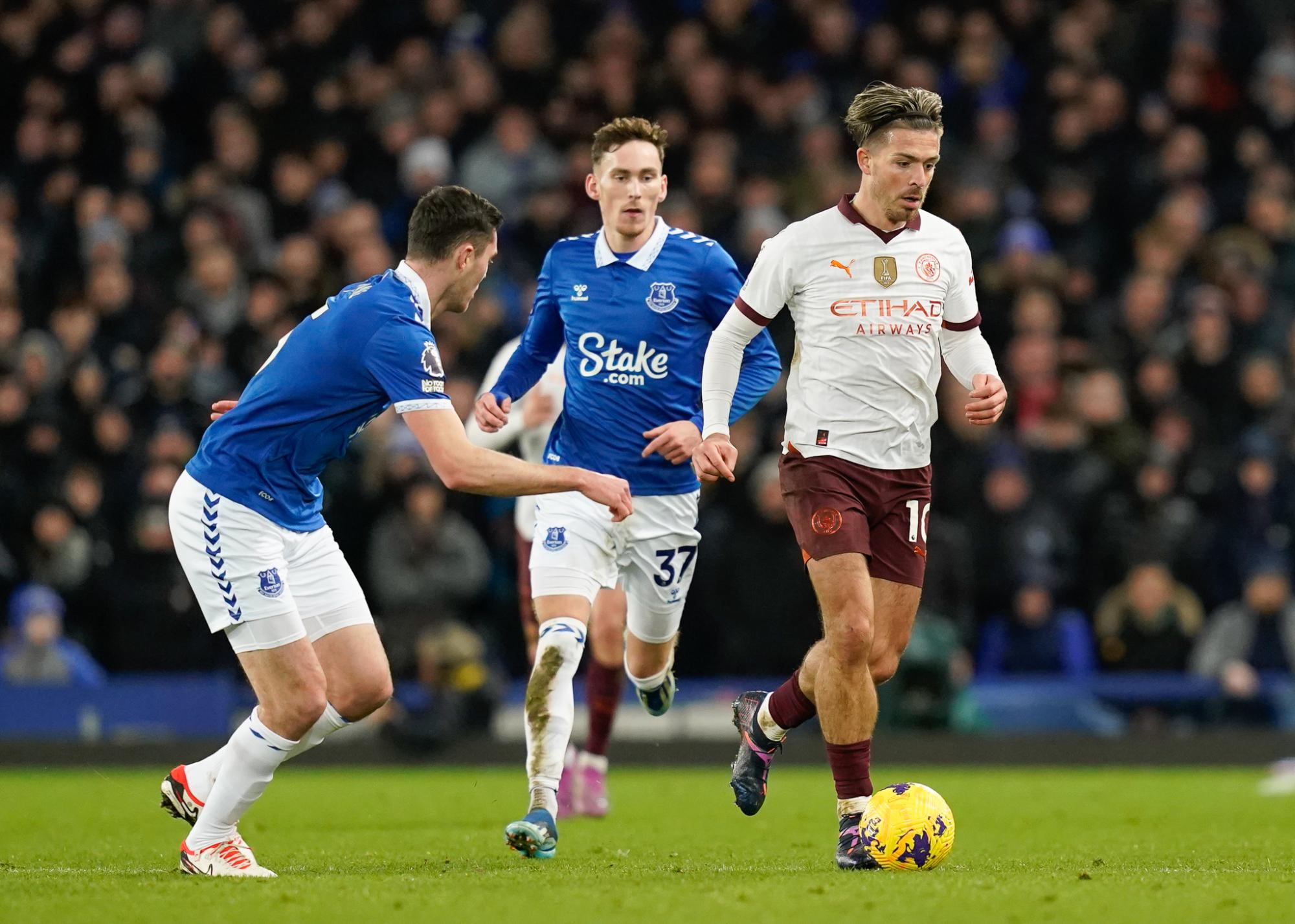 À la recherche d'une porte de sortie à Manchester City, Jack Grealish pourrait bien filer à Everton