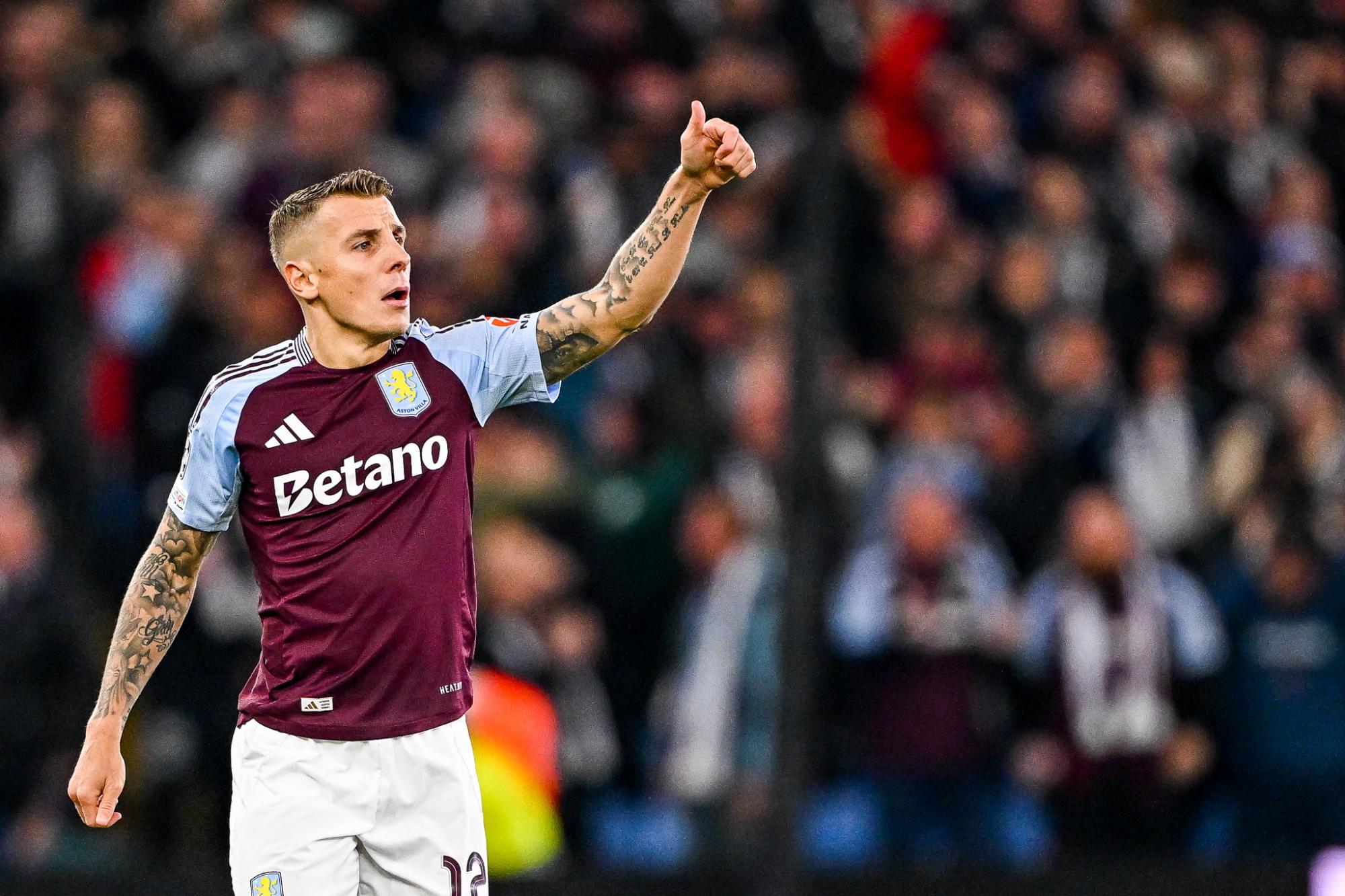 Premier League : Lucas Digne prolonge jusqu'en 2028 avec Aston Villa