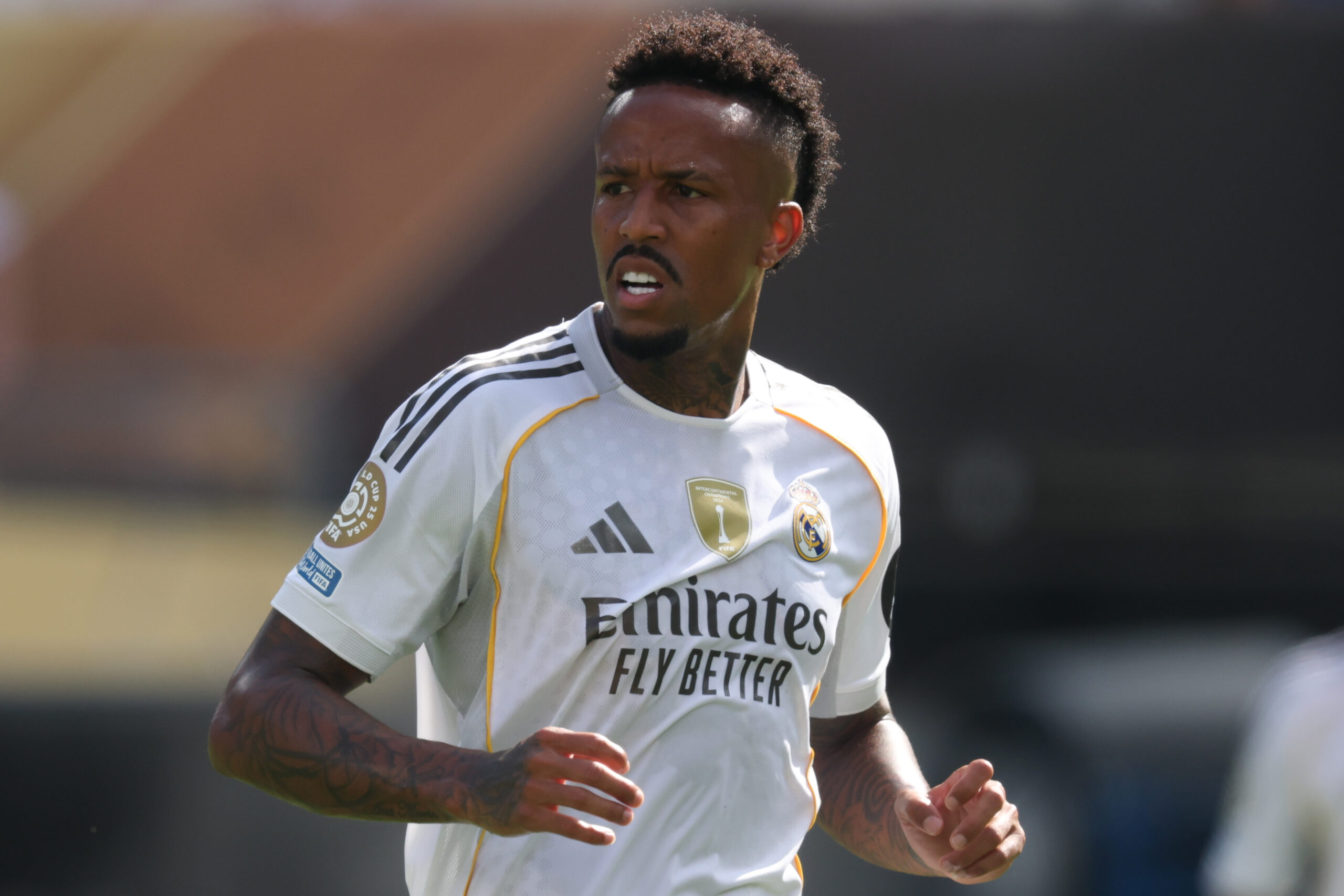 Le joli lob du milieu de terrain d'Éder Militão (Real Madrid) en amical contre Leganés à Valdebebas