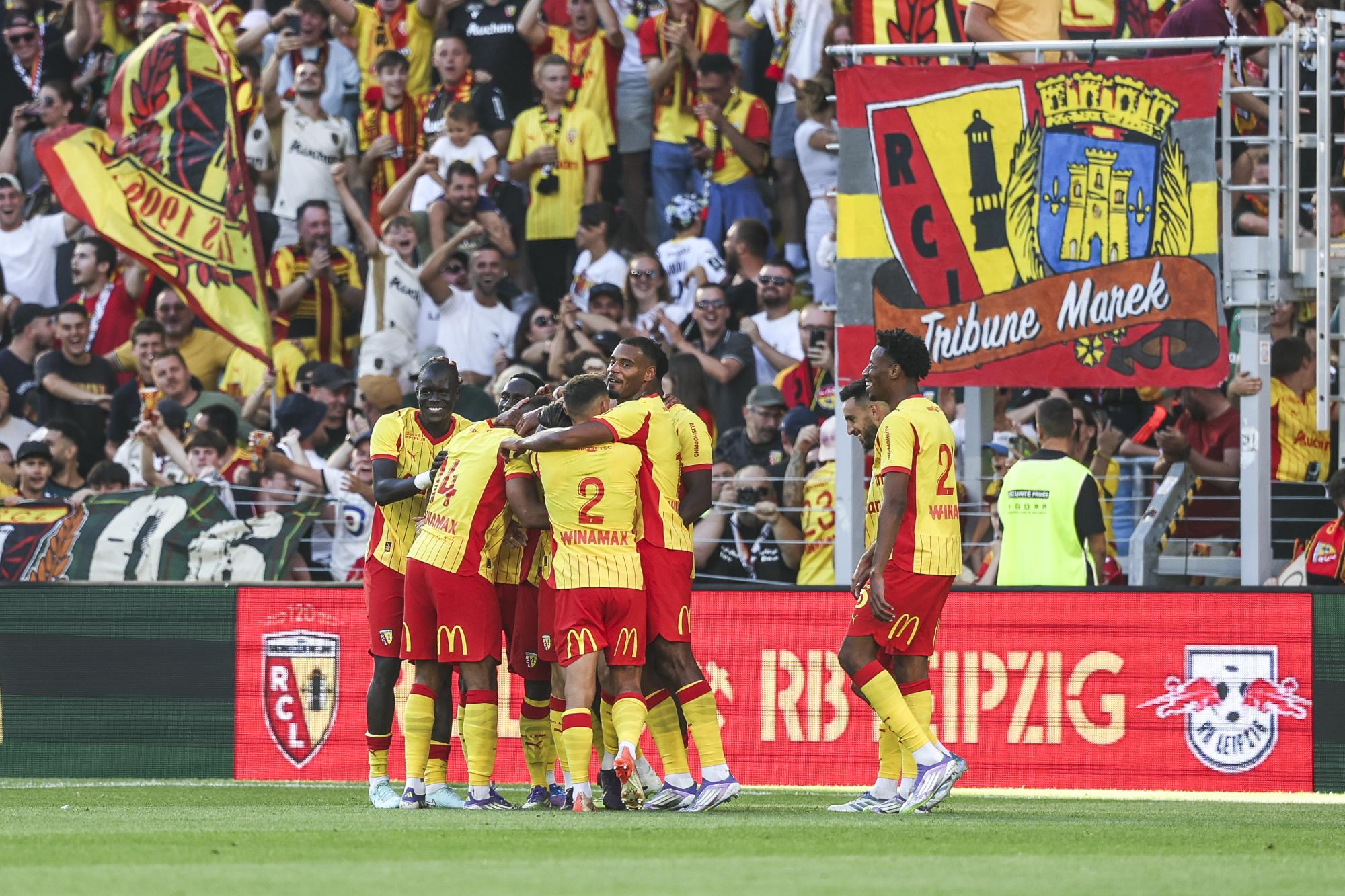 Lens et Rennes terminent leur préparation sans perdre