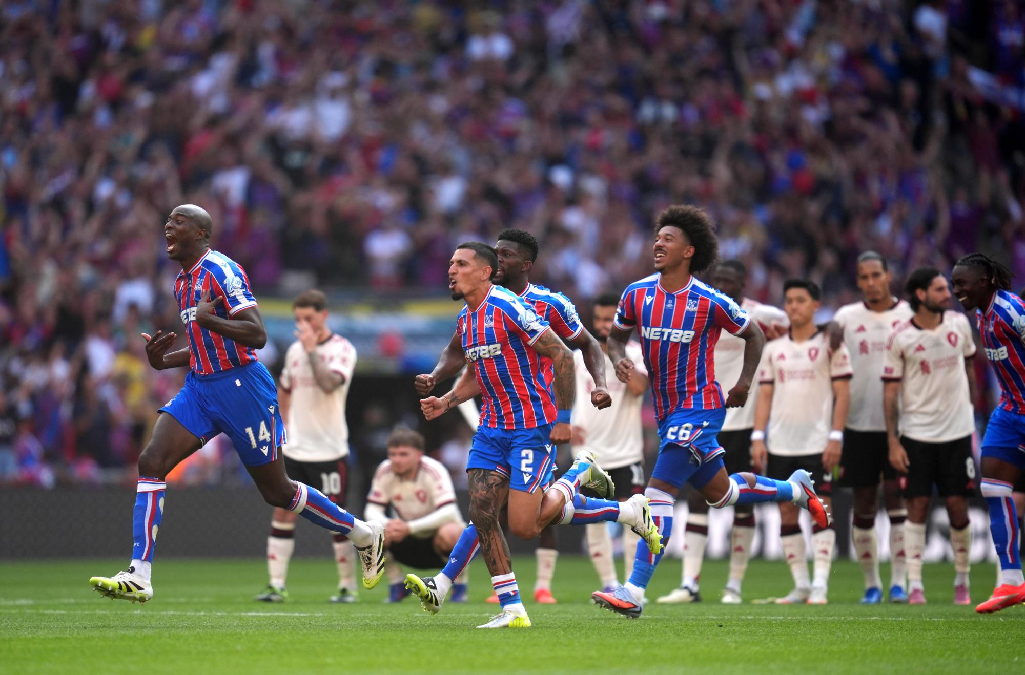 Crystal Palace surprend Liverpool et s'offre le Community Shield