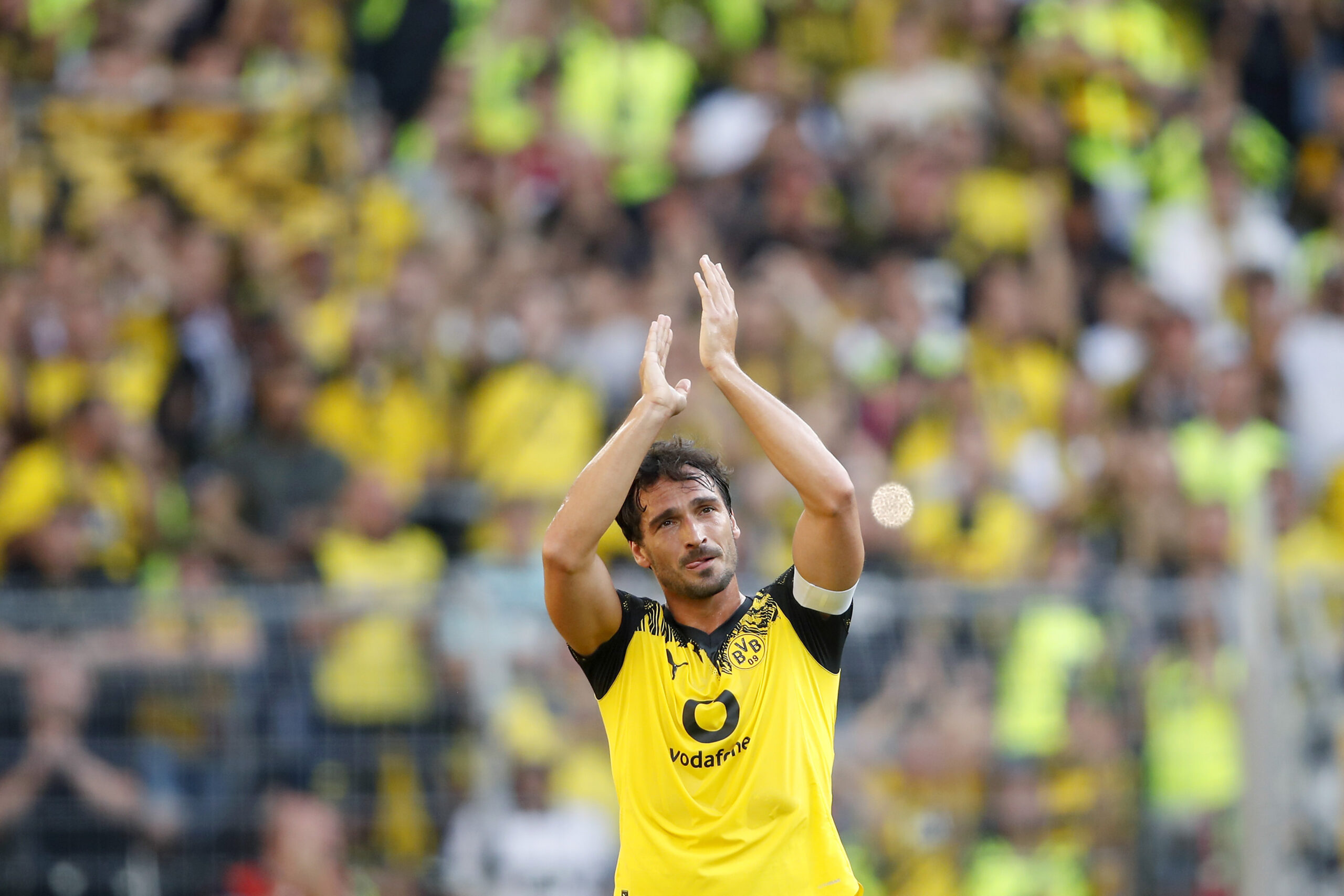 Amicaux : Chelsea plie l'AC Milan, le Borussia Dortmund perd contre la Juventus mais honore Mats Hummels