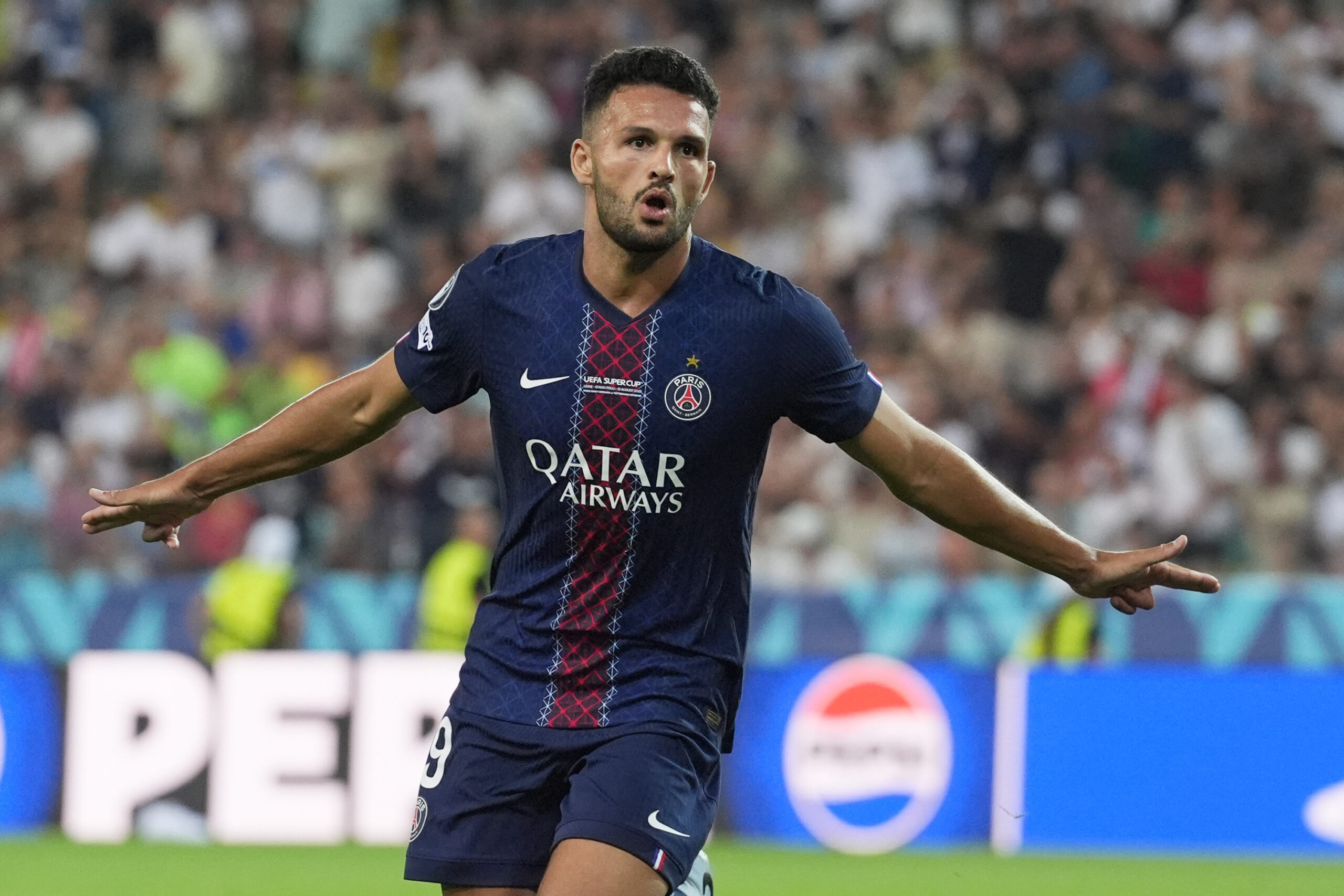 Gonçalo Ramos annonce qu'il reste au PSG