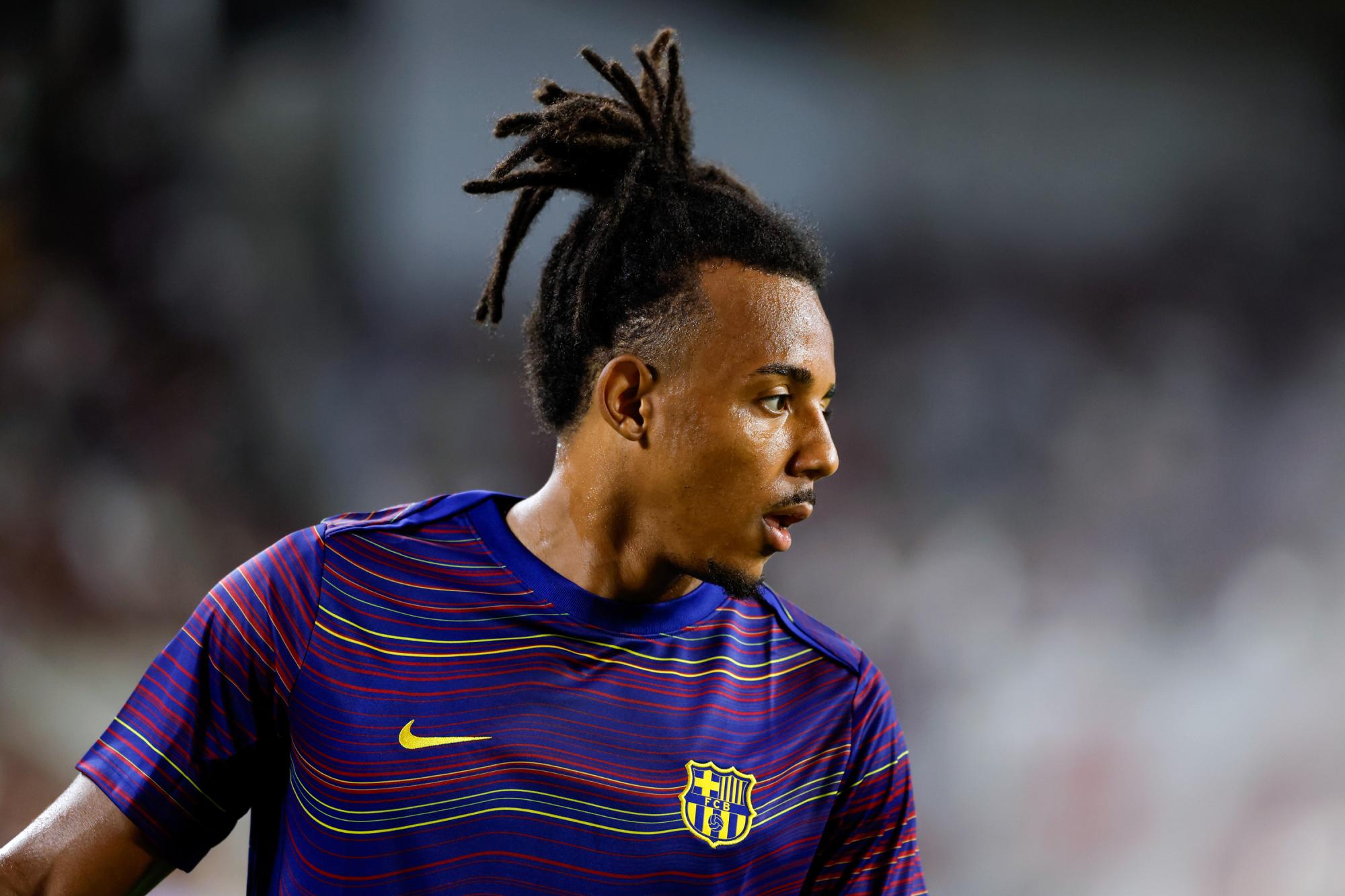 Barcelone : Jules Koundé, défenseur de l'équipe de France, prolonge son contrat avec le club catalan