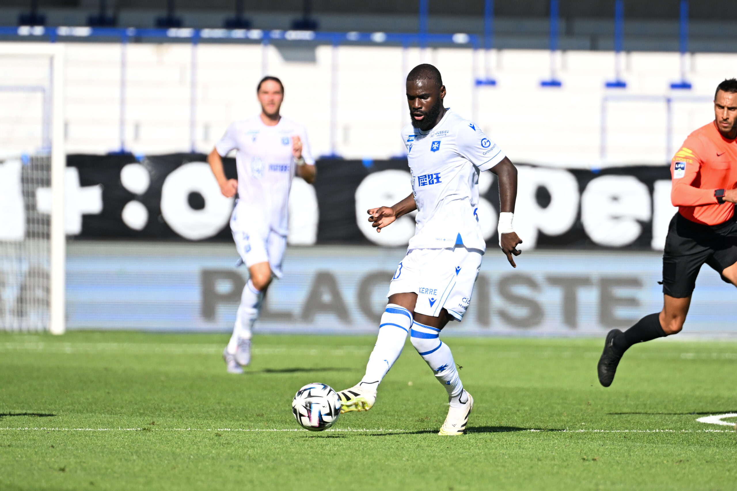 Ligue 1 : Auxerre saisit la LFP dans l'affaire Lassine Sinayoko face à l'OGC Nice