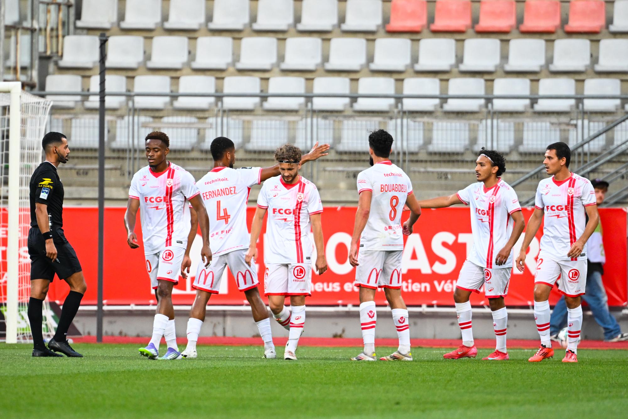 Ligue 2 : Nancy fait un gros coup à Dunkerque, Clermont enfonce Grenoble