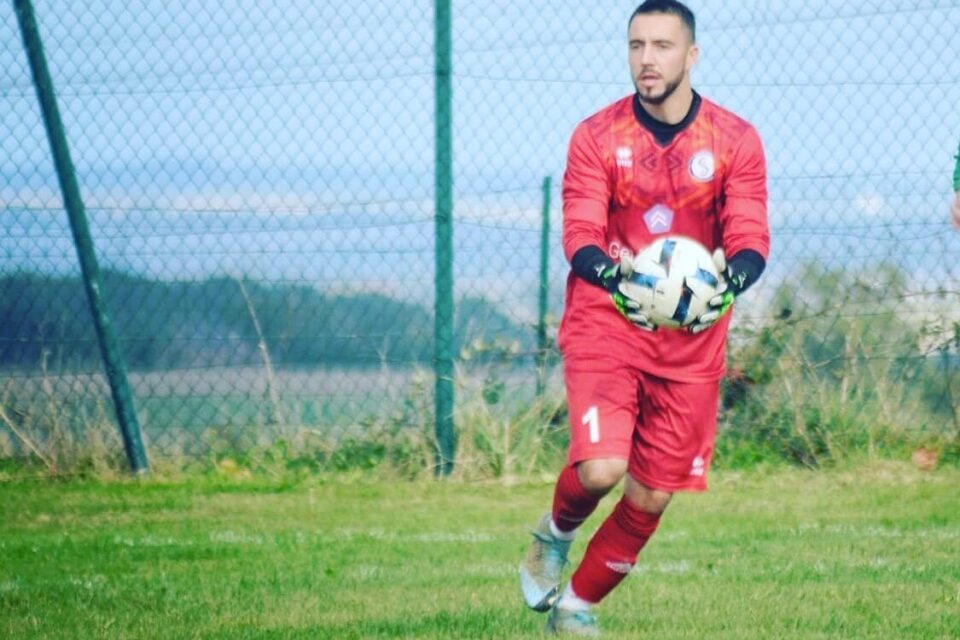 Un amateur sauve la vie d'un adversaire en plein match