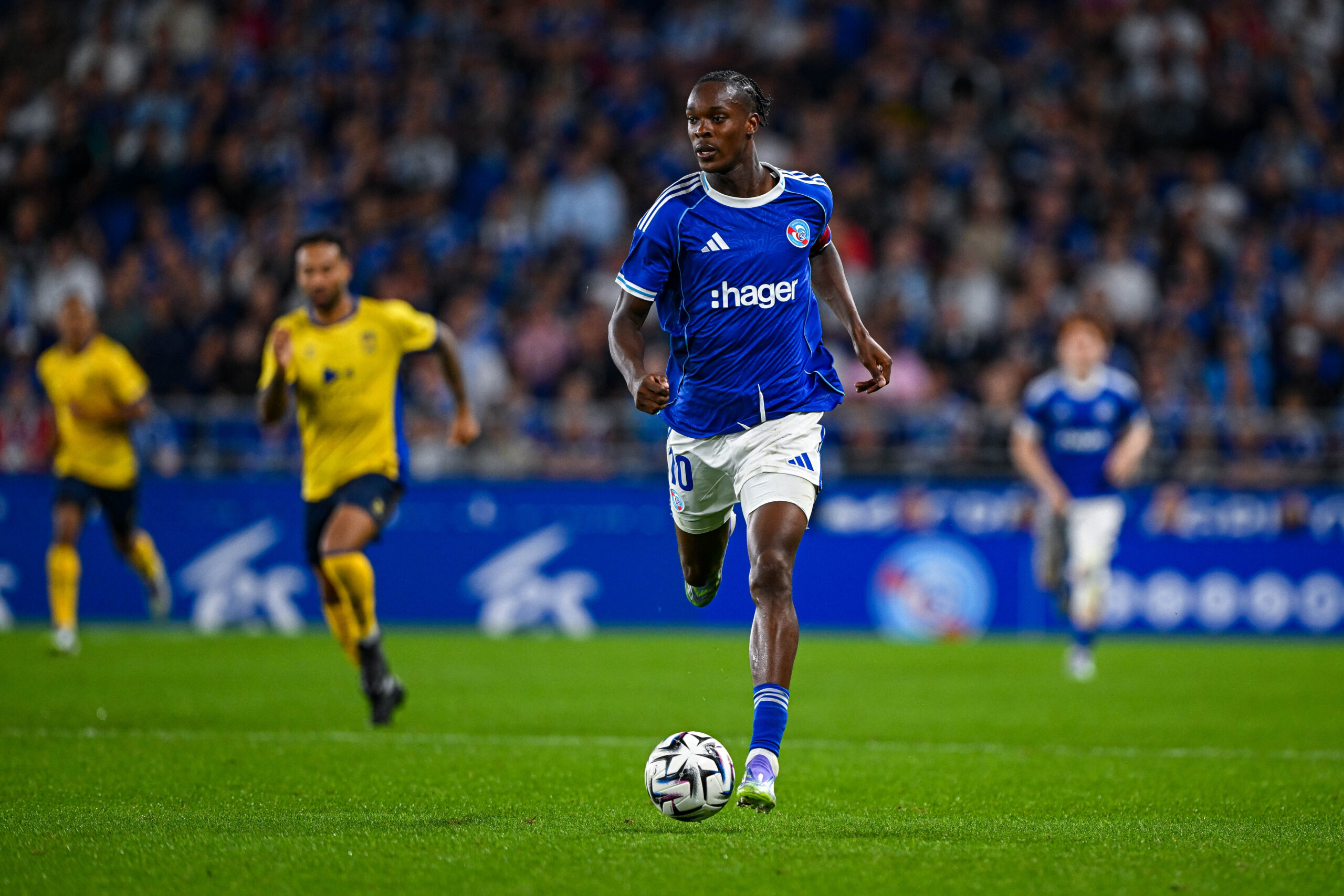 Les phrases que vous allez entendre sur la chaîne Twitch de RMC lors de Brøndby-Strasbourg