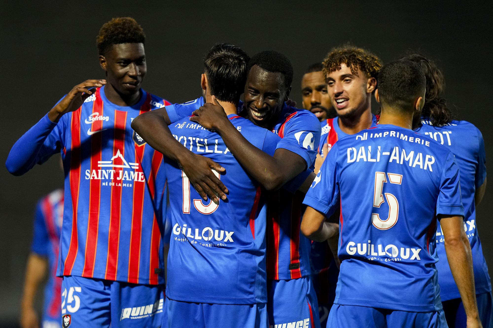 National : Sochaux passe leader, Caen s'impose et Rouen l'emporte sur un scénario dantesque