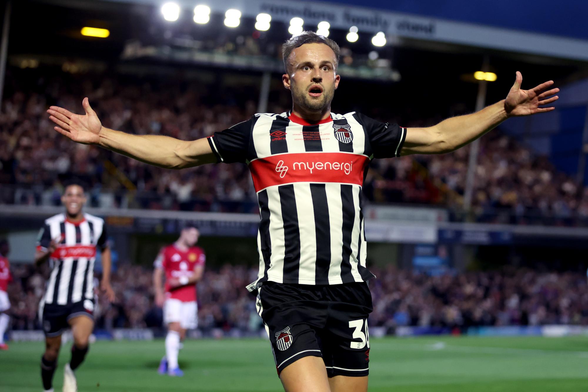 Le club anglais de Grimsby écope d'une amende après sa qualification contre Manchester United