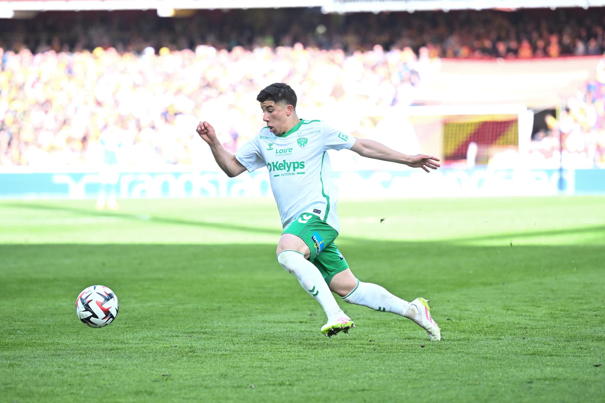 Mercato : Saint-Étienne perd Benjamin Bouchouari, vendu quatre millions d'euros à Trabzonspor