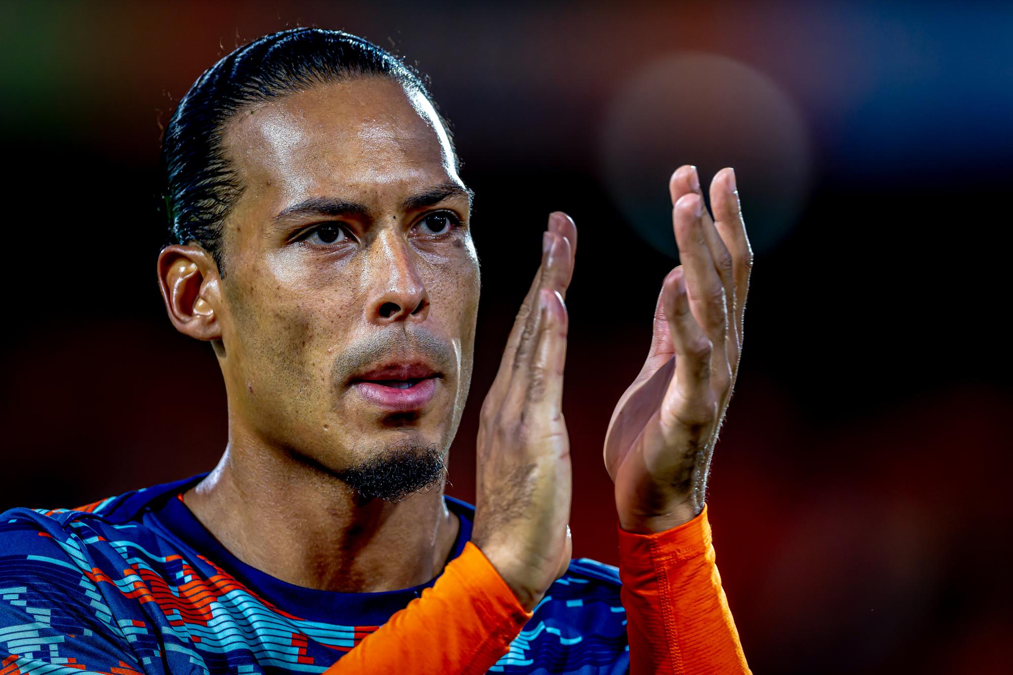 Pays-Bas : Virgil van Dijk inaugure une tribune à son nom à Willem II