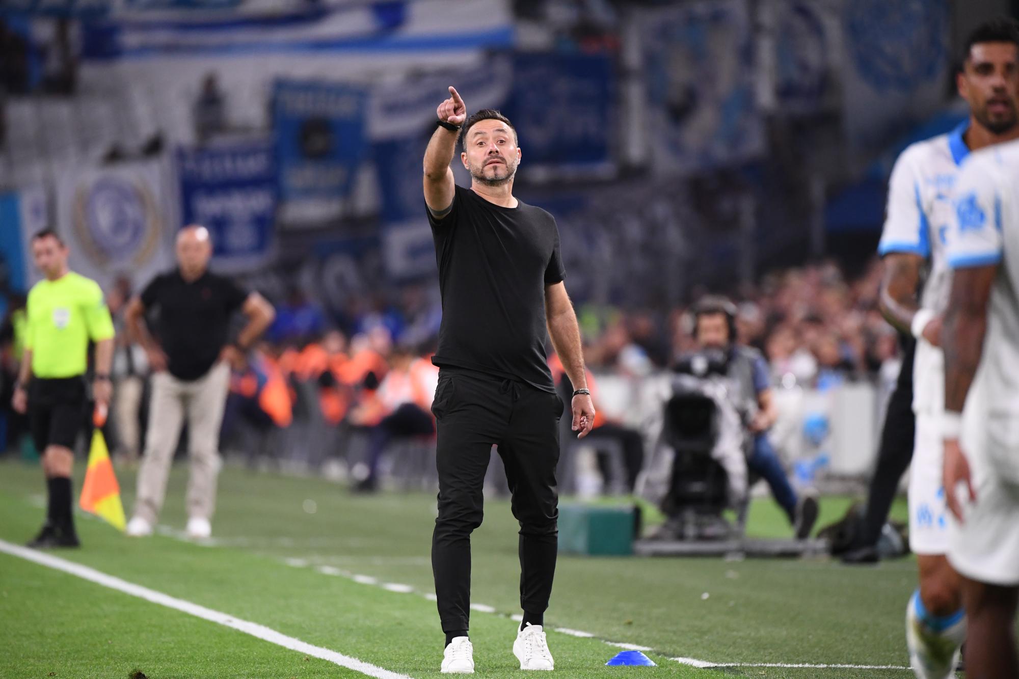 Malgré la victoire de l'Olympique de Marseille contre Lorient, Roberto De Zerbi est agacé par le temps perdu
