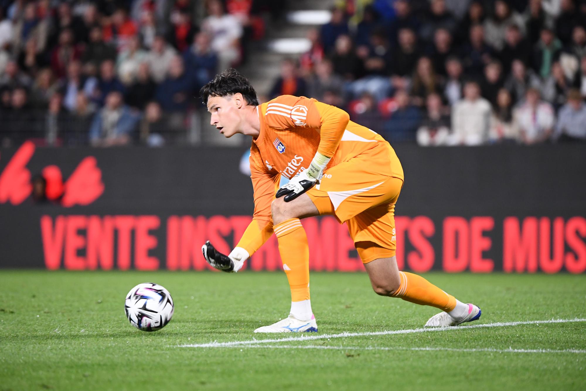 Rémy Descamps absent plusieurs semaines à l'OL après le match contre Rennes