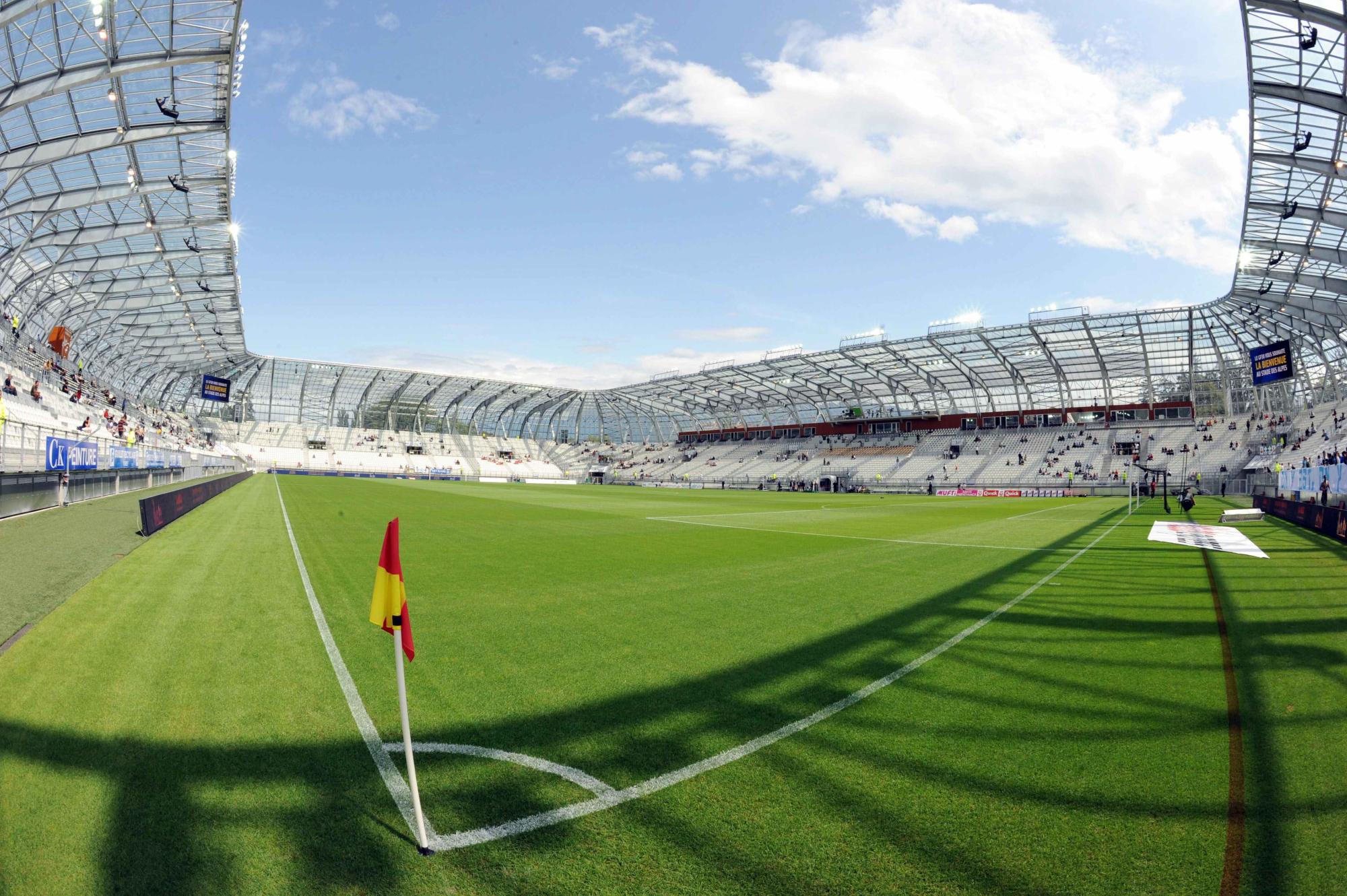 Le Grenoble Foot 38 rend hommage à Roger Garcin
