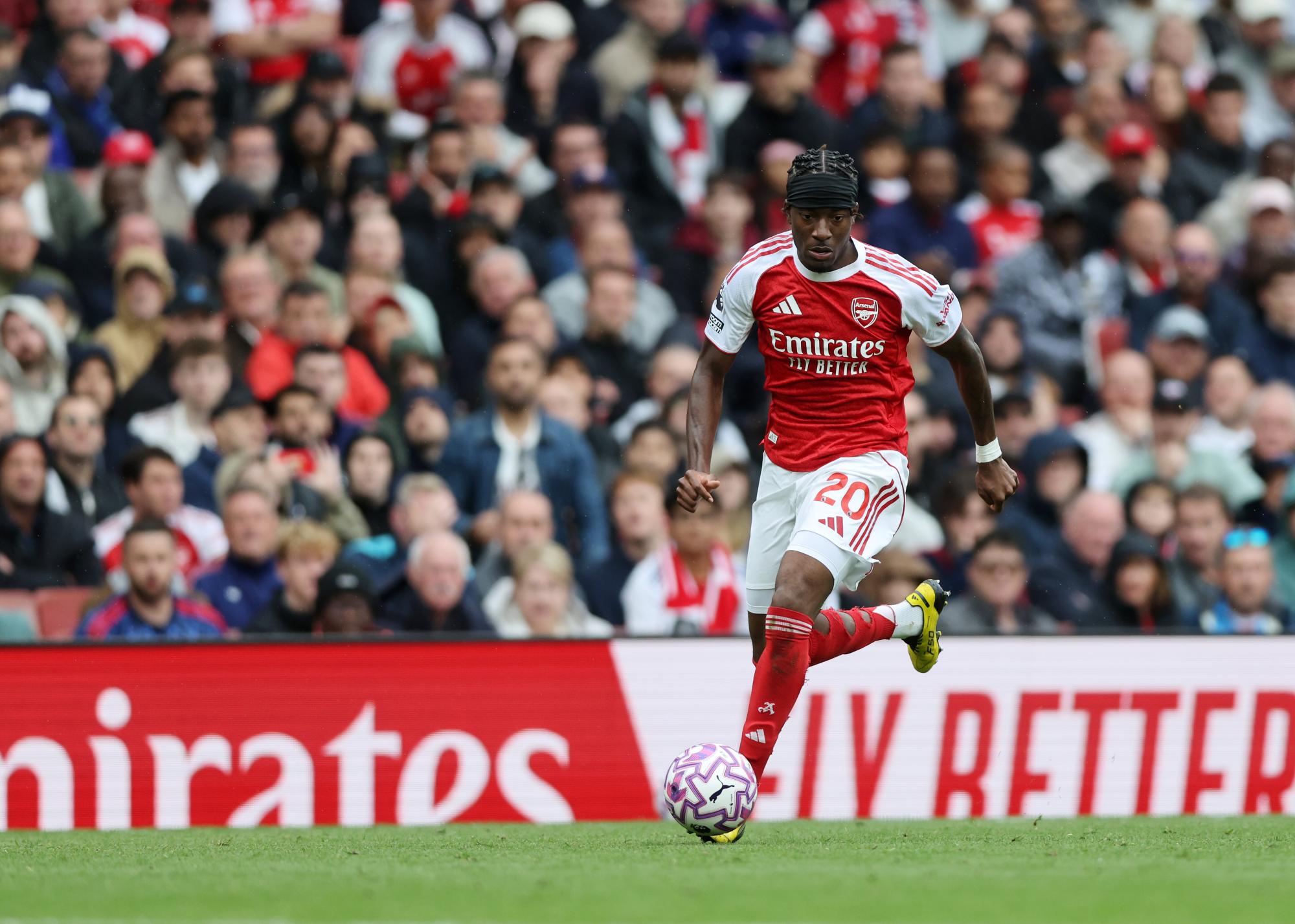 Arsenal perd Noni Madueke pour deux mois de compétition