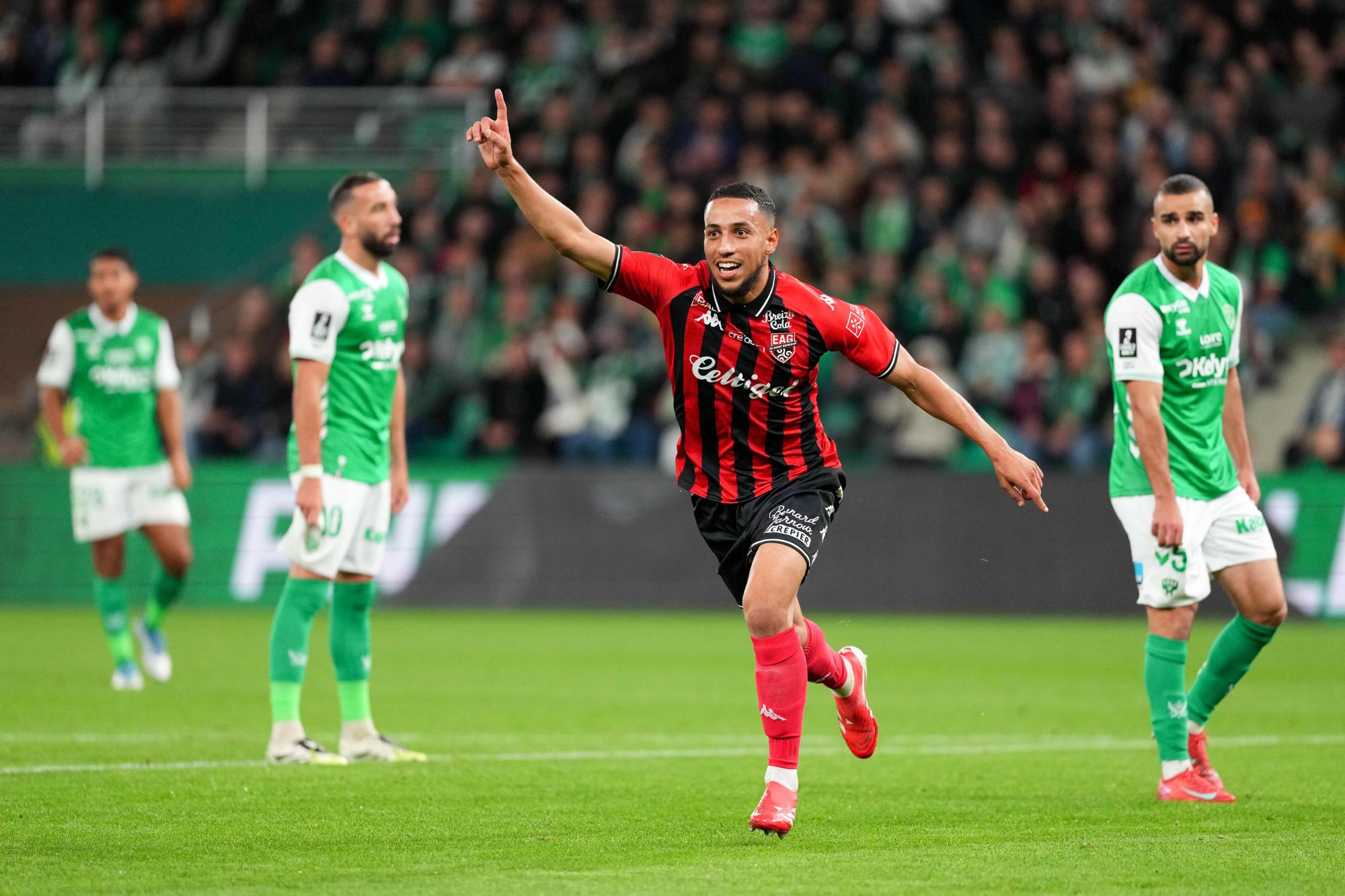 Ligue 2 : Saint-Étienne perd son premier match de la saison contre Guingamp à domicile