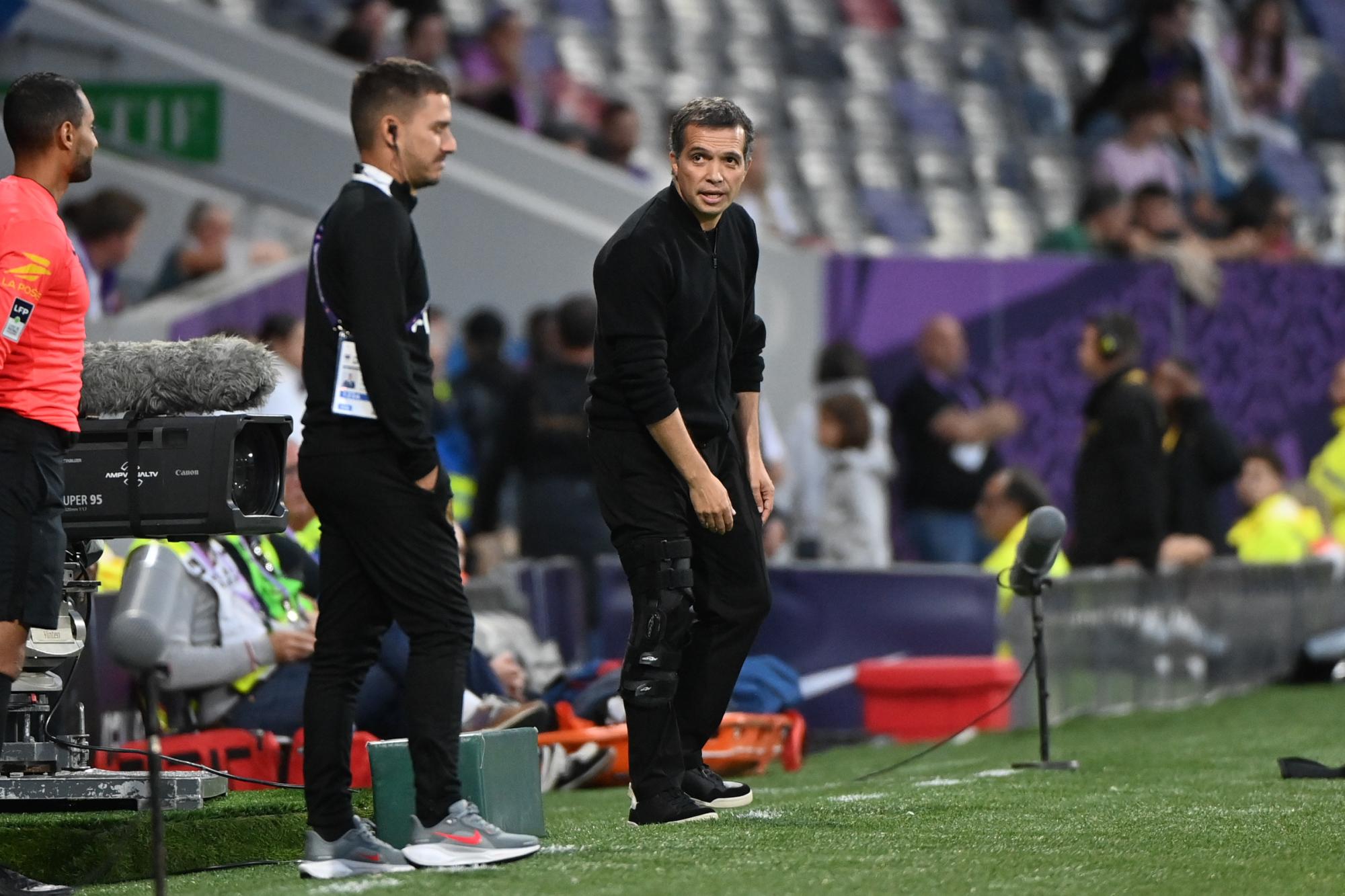 Ligue 1 : après le nul à Toulouse, Luis Castro regrette que les joueurs de Nantes ne plongent pas