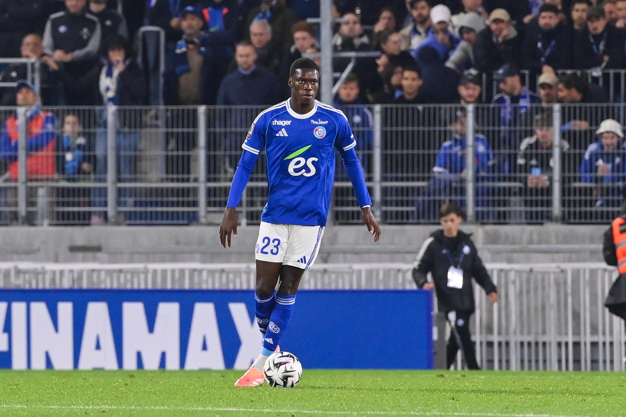 Mamadou Sarr (Strasbourg) dit oui au Sénégal