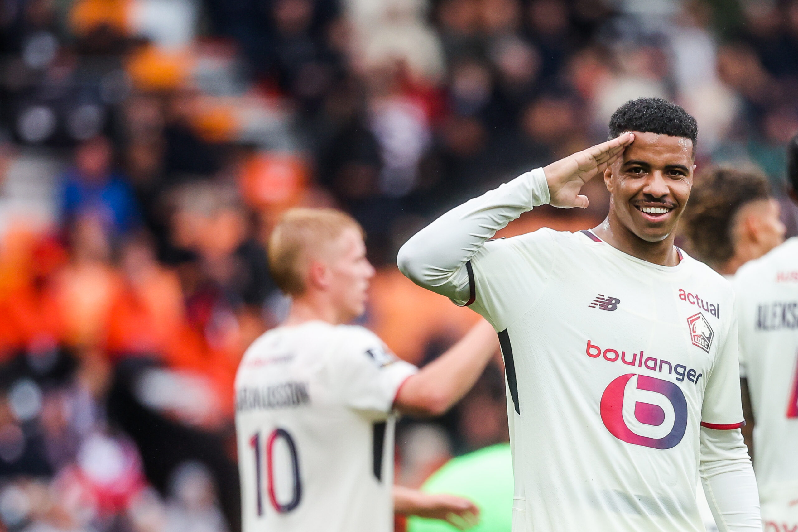 Roma-LOSC : L'insaisissable Hamza Igamane, attaquant néo-international marocain de Lille en concurrence avec Olivier Giroud
