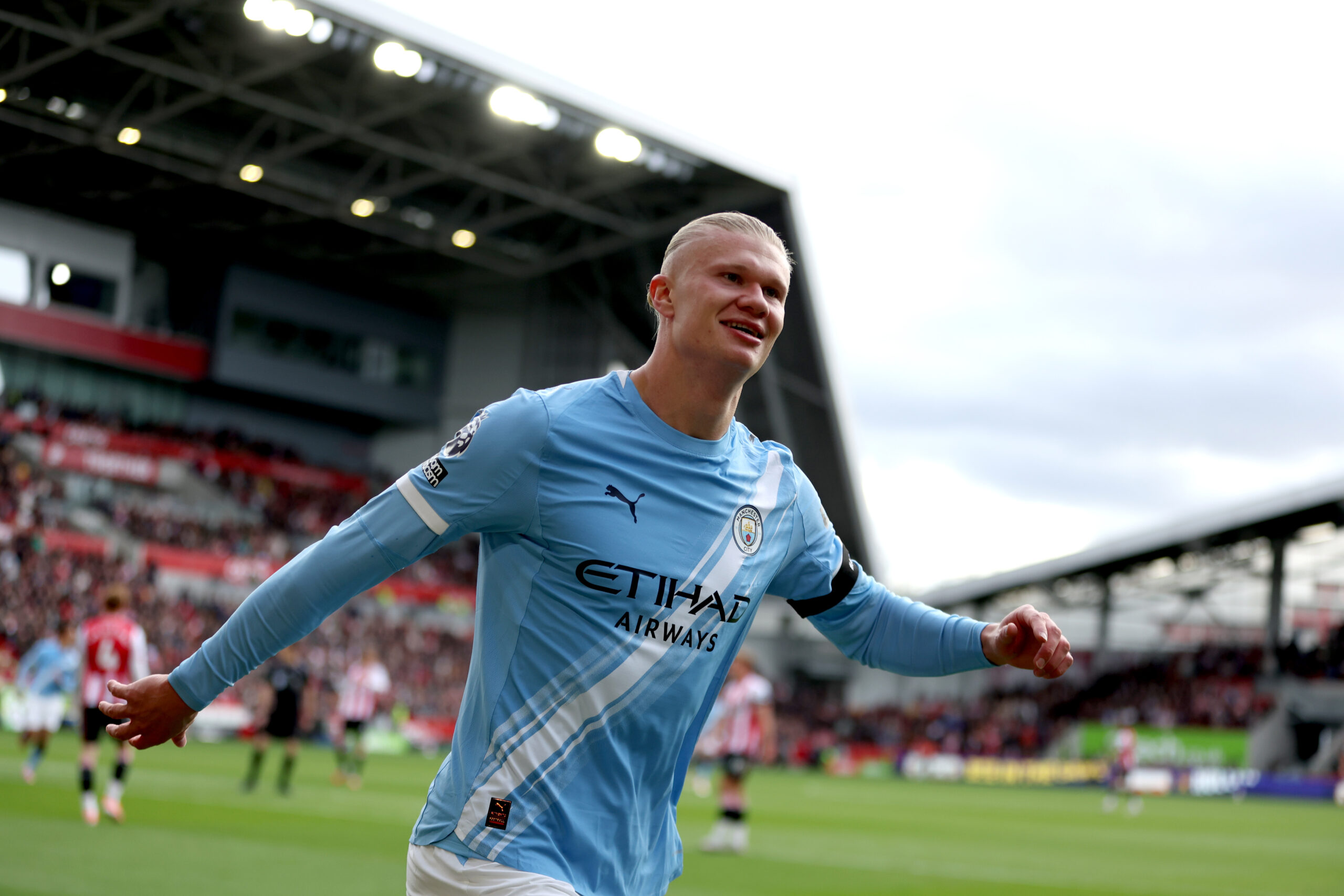 Premier League : Service minimum pour Haaland et City à Brentford