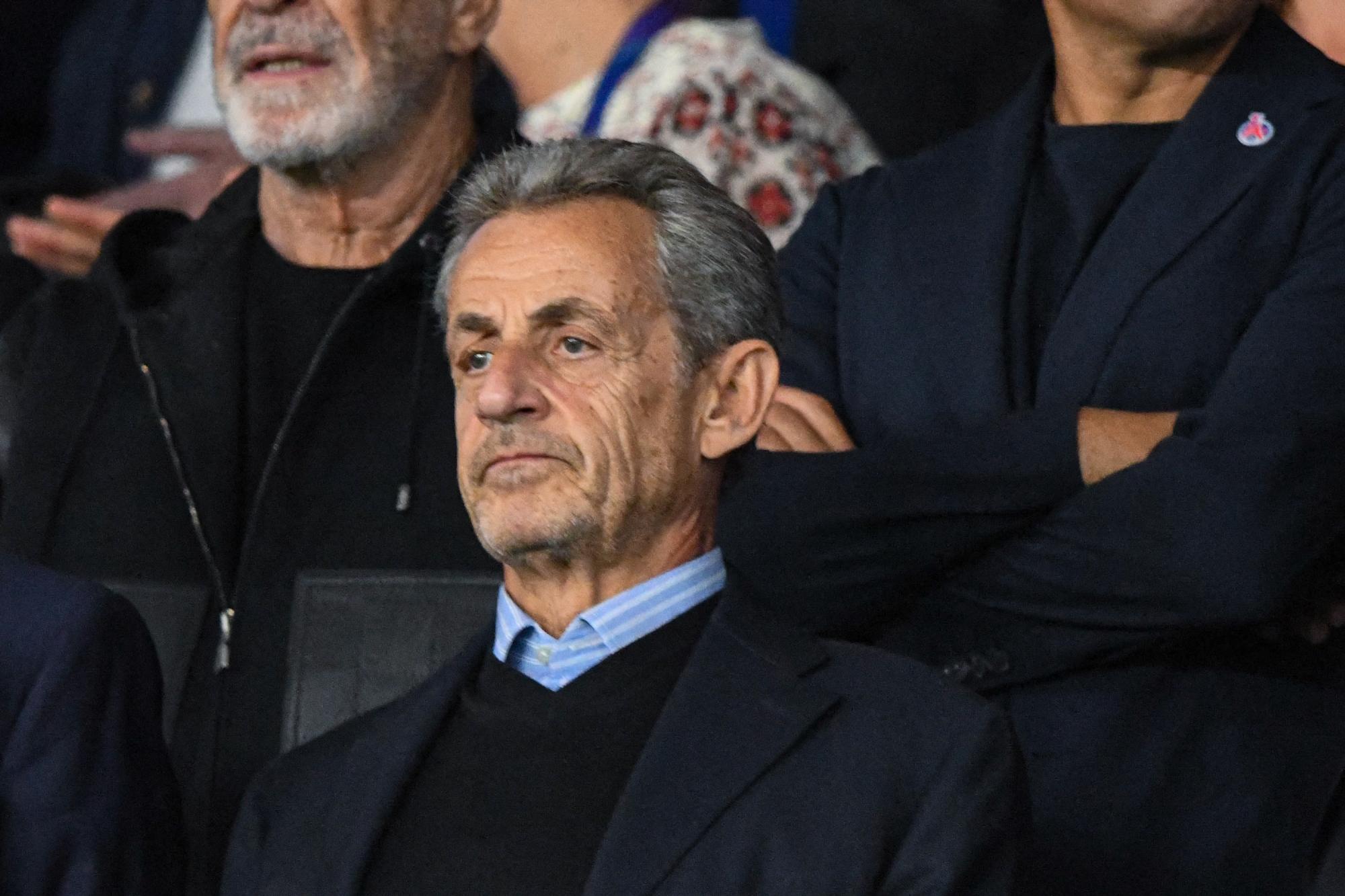 Patrick Balkany conseille à Nicolas Sarkozy d'aller à la prison de Fleury-Mérogis à cause du foot