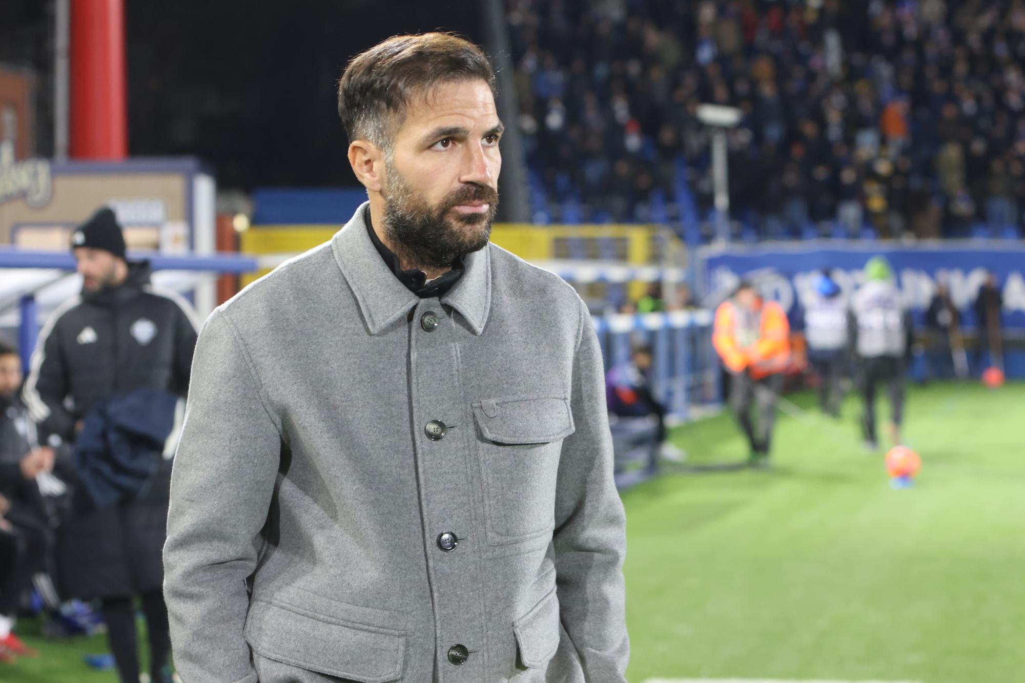 Italie : l'entraîneur de Côme Cesc Fabregas se «/désolidarise totalement/» de la sélection d'Assane Diao avec le Sénégal pour la CAN