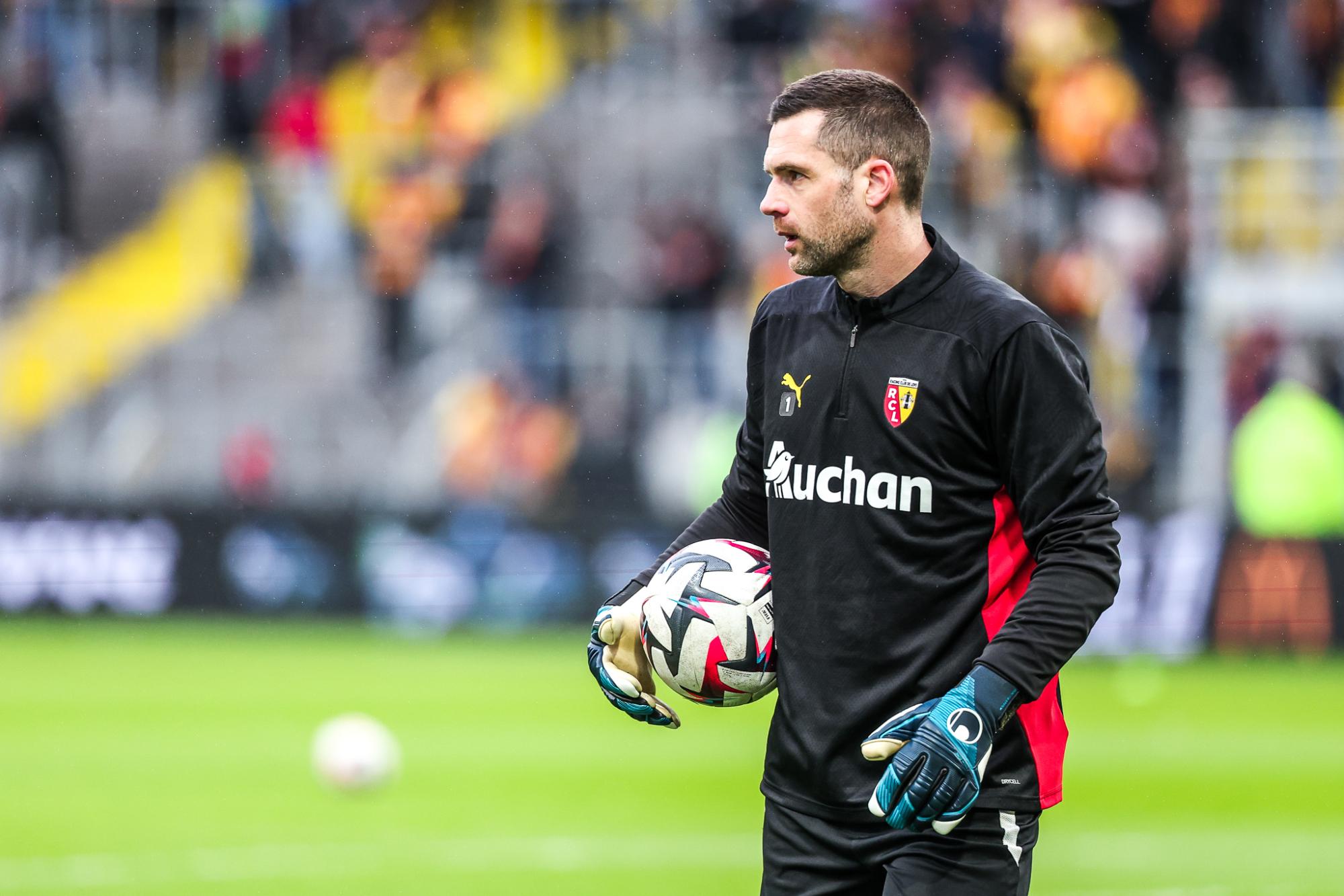 Denis Petri, gardien bien connu des pelouses de France, prend sa retraite