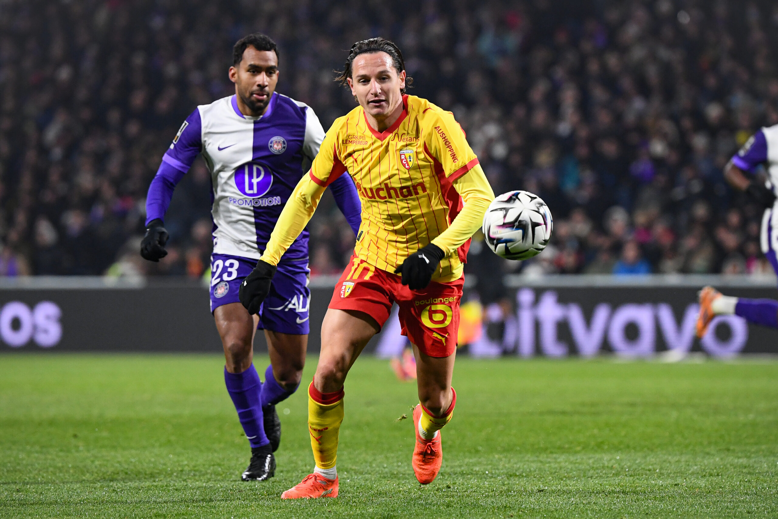 Toulouse-Lens : Florian Thauvin en remet une couche sur son chambrage avec Charlie Cresswell