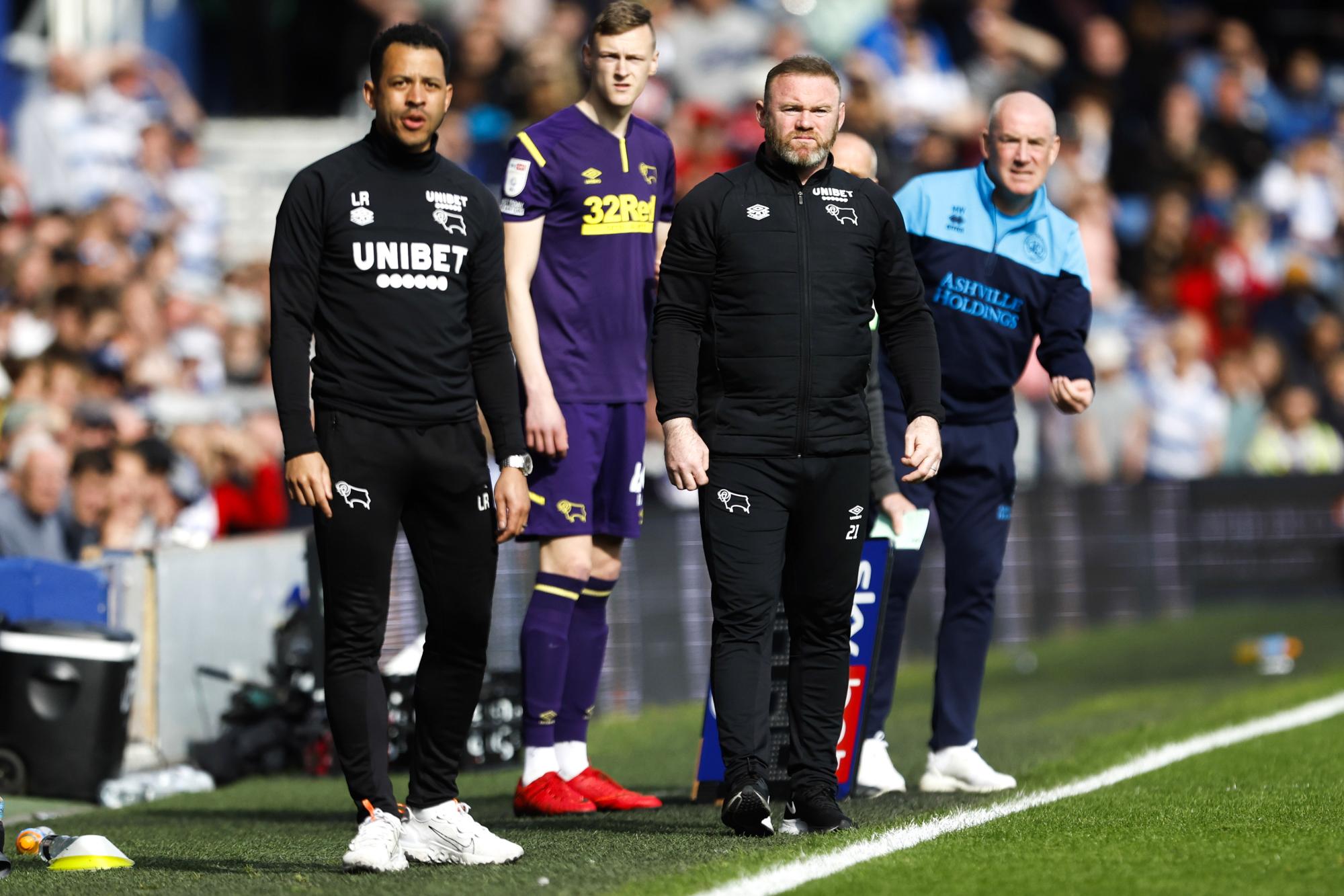 Wayne Rooney chante les louanges de Liam Rosenior