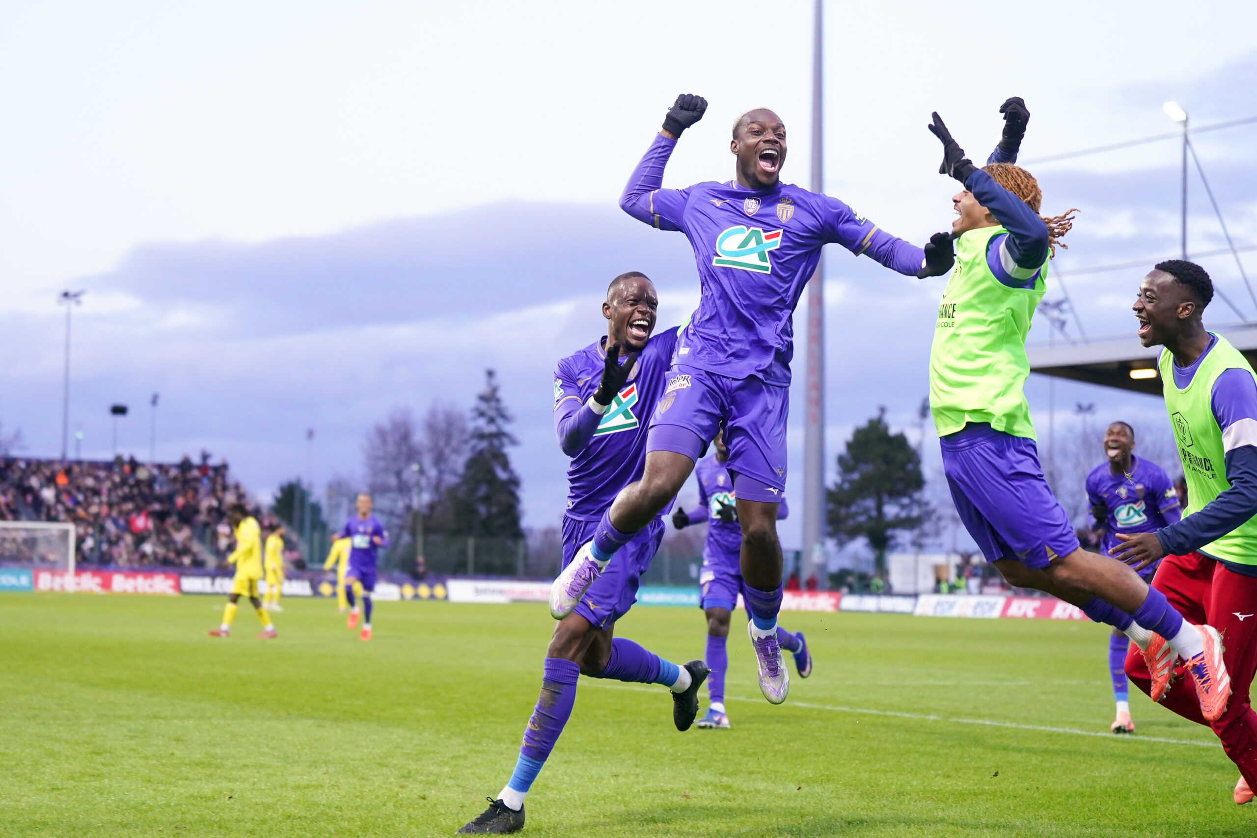 Coupe de France, 16es de finale : Monaco s'impose à Orléans, Toulouse s'en sort à Angers, Amiens élimine le petit poucet Montreuil