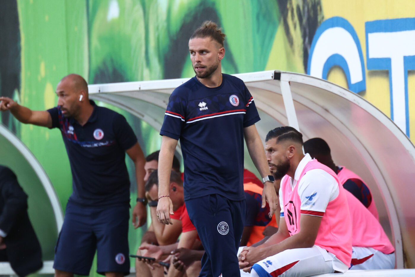 Valentin Guichard, coach de la Berrichonne Châteauroux : « Ce n’est pas étonnant que pas mal d’entraîneurs soient célibataires » 