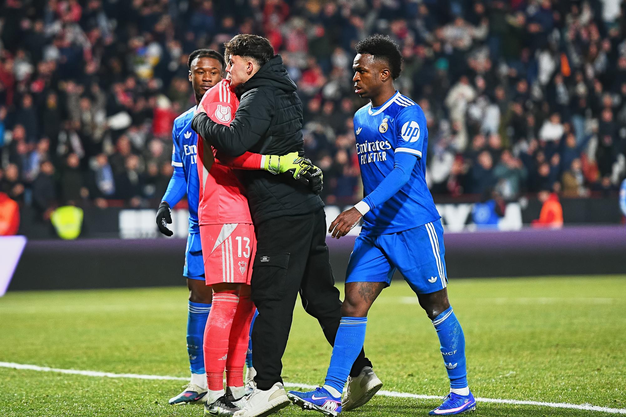 La Liga condamne les chants racistes destinés à Vinícius à Albacete