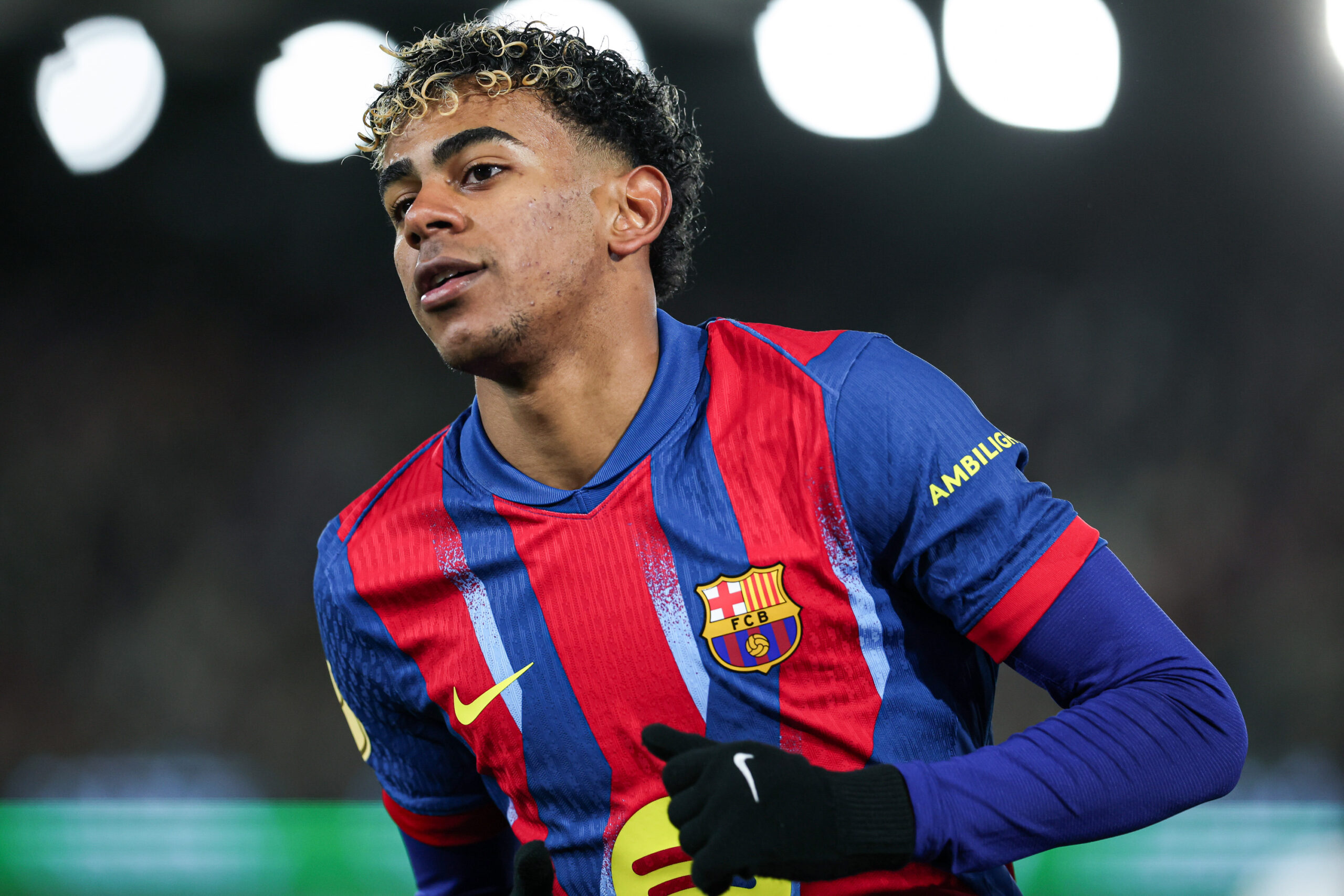 Coupe d'Espagne : le Barça ne se plante pas face au Racing de Santander en Copa del Rey