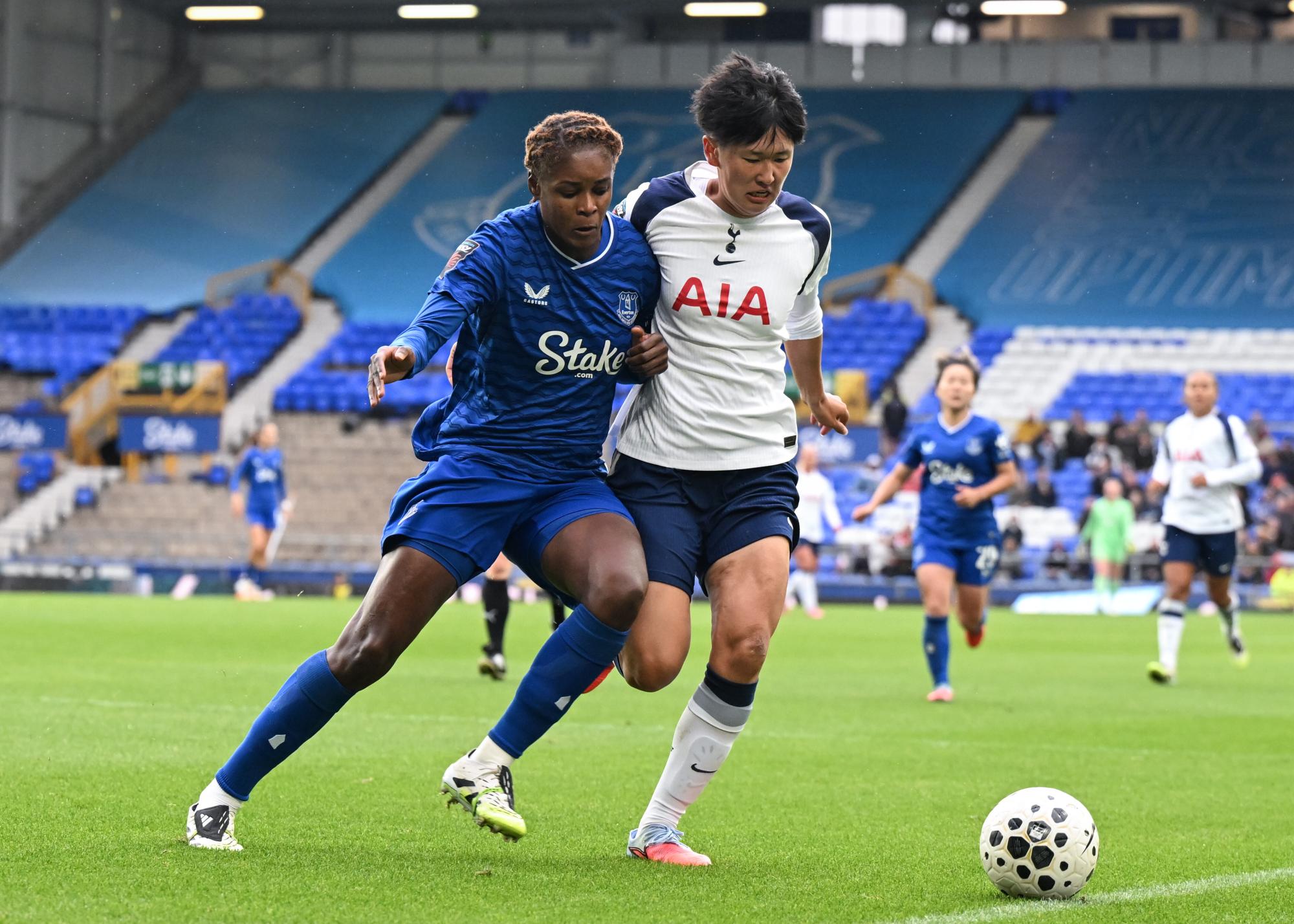 WSL : Kelly Gago bloquée par Everton alors qu'elle souhaite s'engager avec le Paris Saint-Germain