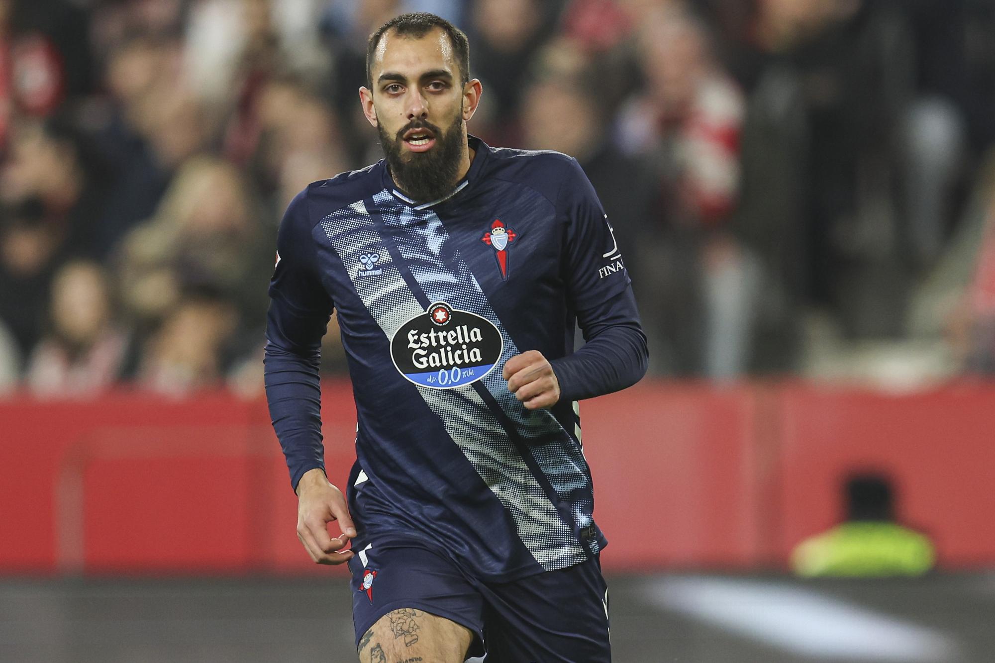 Le Celta répond à l'homophobie contre Borja Iglesias avec une initiative originale