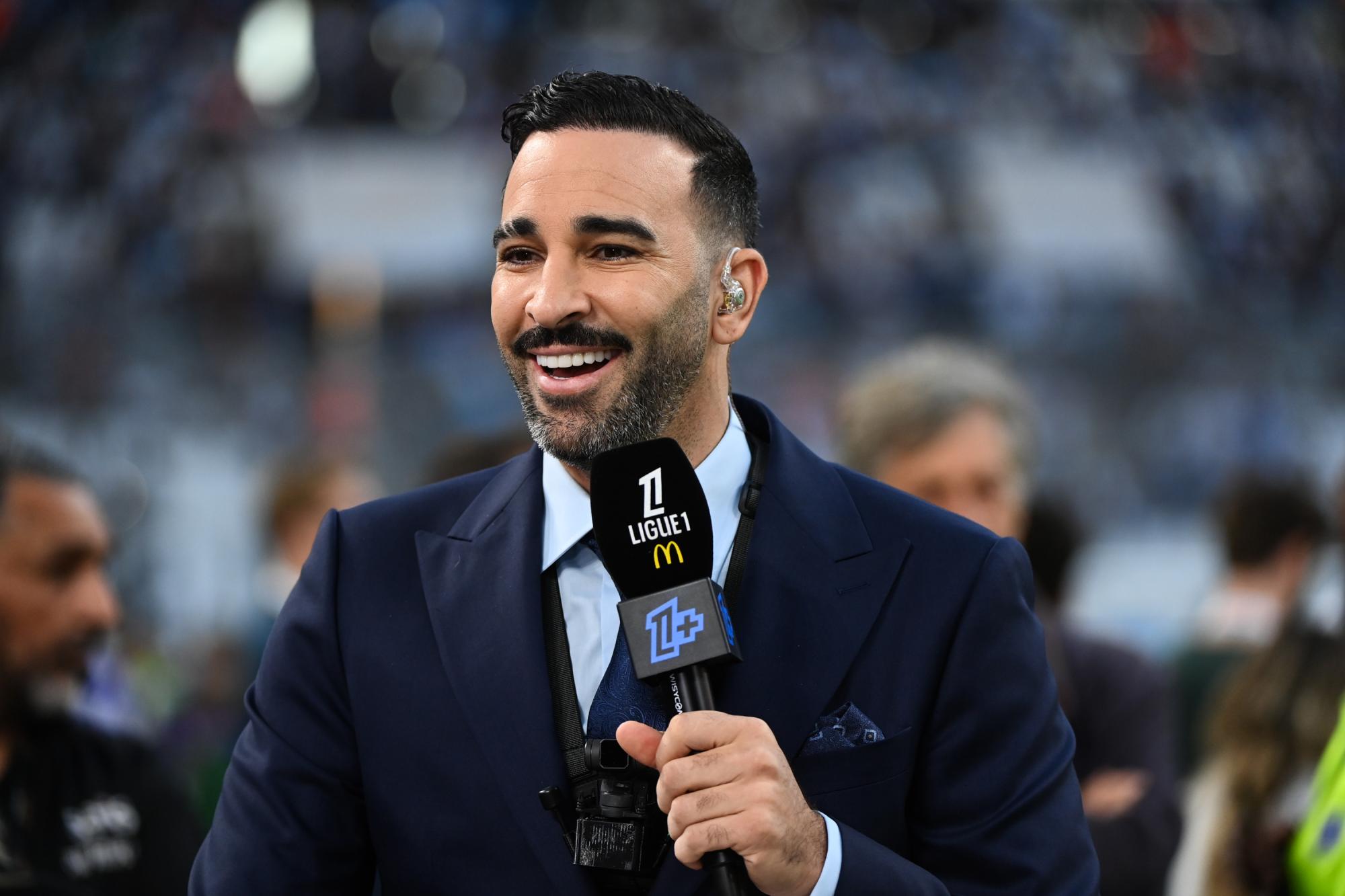 Reconverti acteur après sa carrière de footballeur, Adil Rami raconte une anecdote avec le chien de Jean-Paul Belmondo