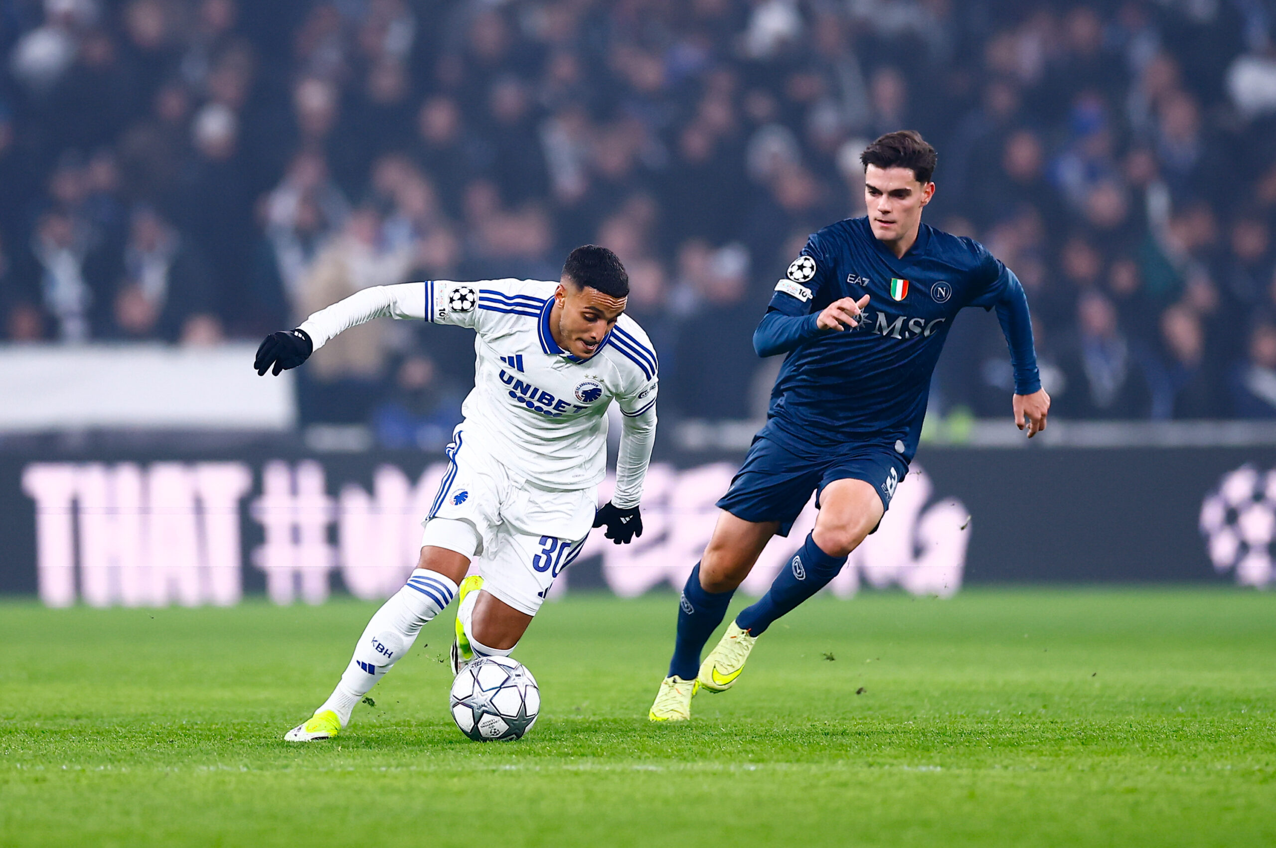 Ligue des champions : Naples accroché à Copenhague, l'Olympiakos et l'Ajax gardent espoir